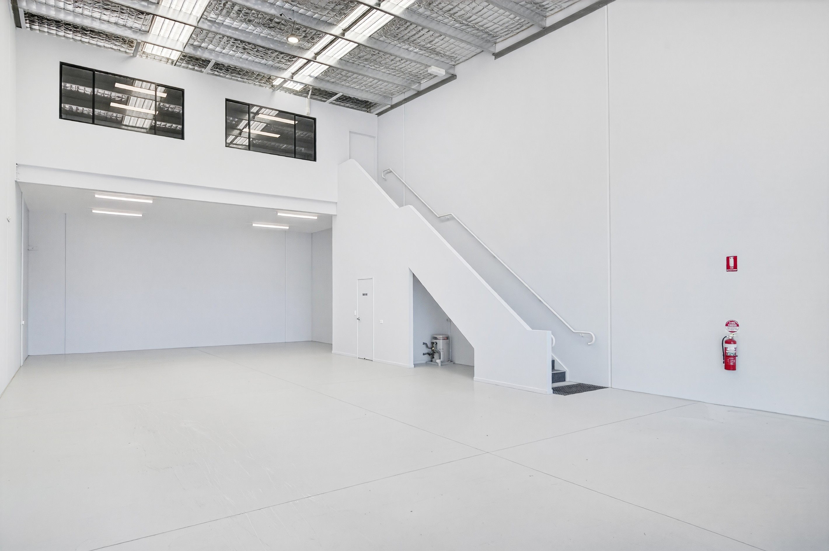 14/8 Distribution Court, Arundel, QLD 4214