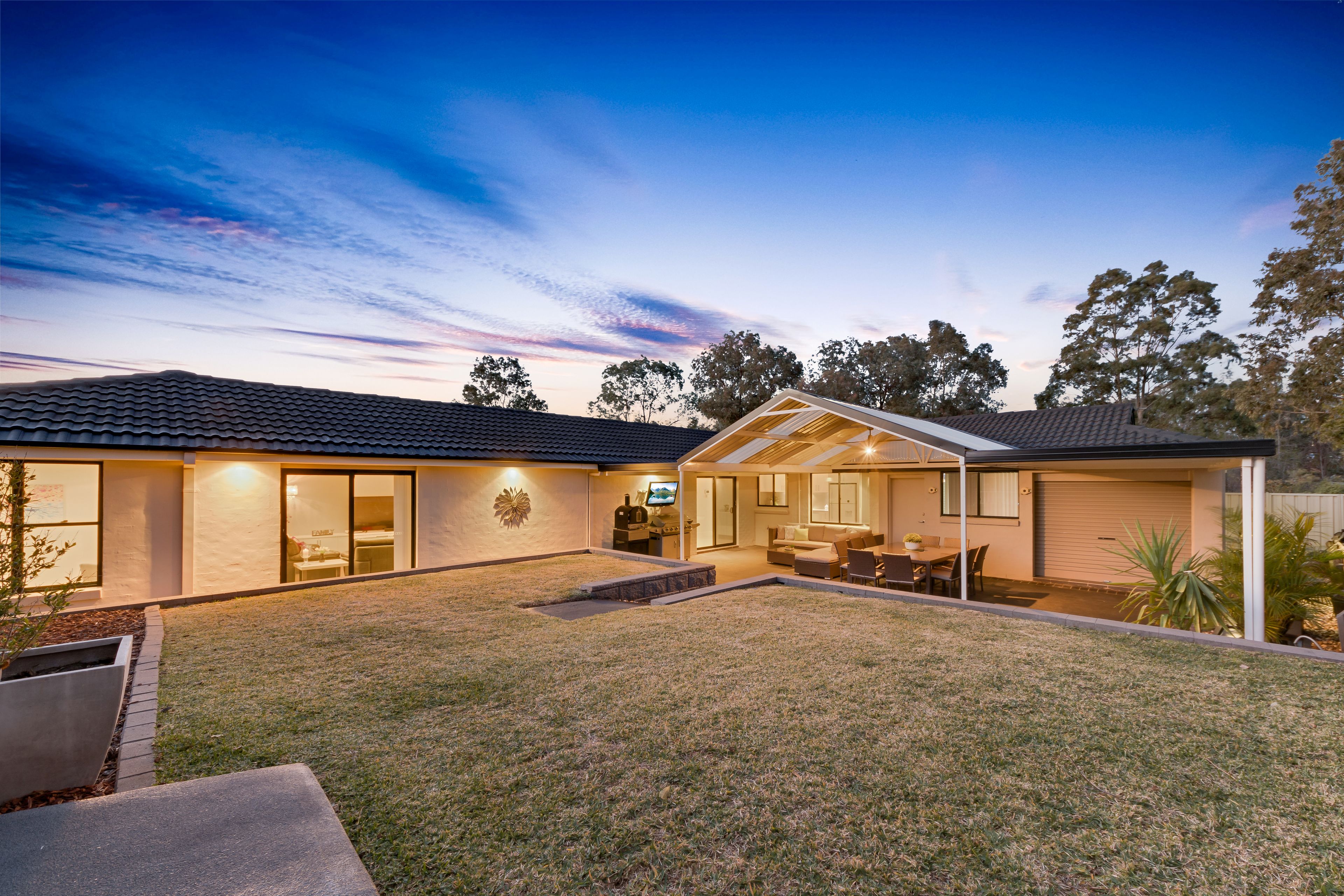 17 Mary Anne Close, Mount Annan, NSW 2567