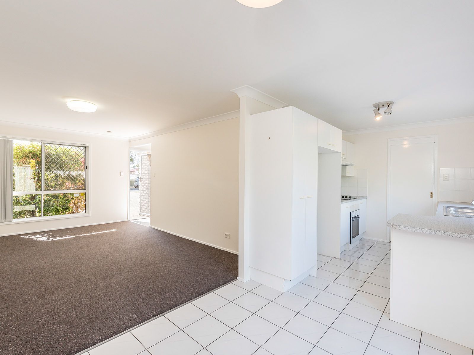2/80 Pembroke Street, Carina, QLD 4152
