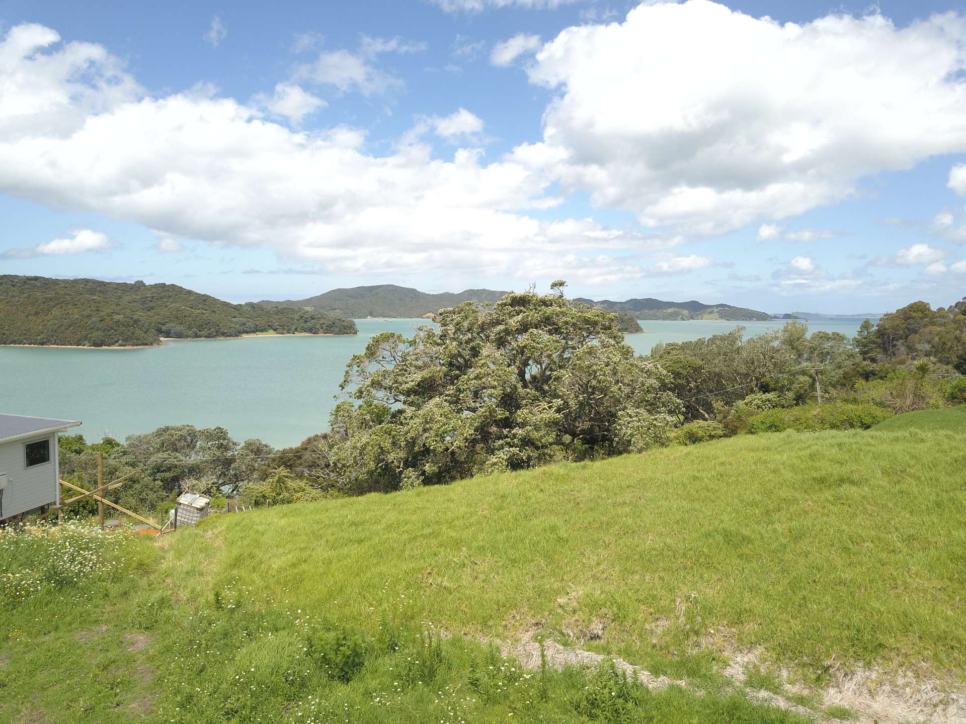 119 Whangaruru Wharf Road photo 1