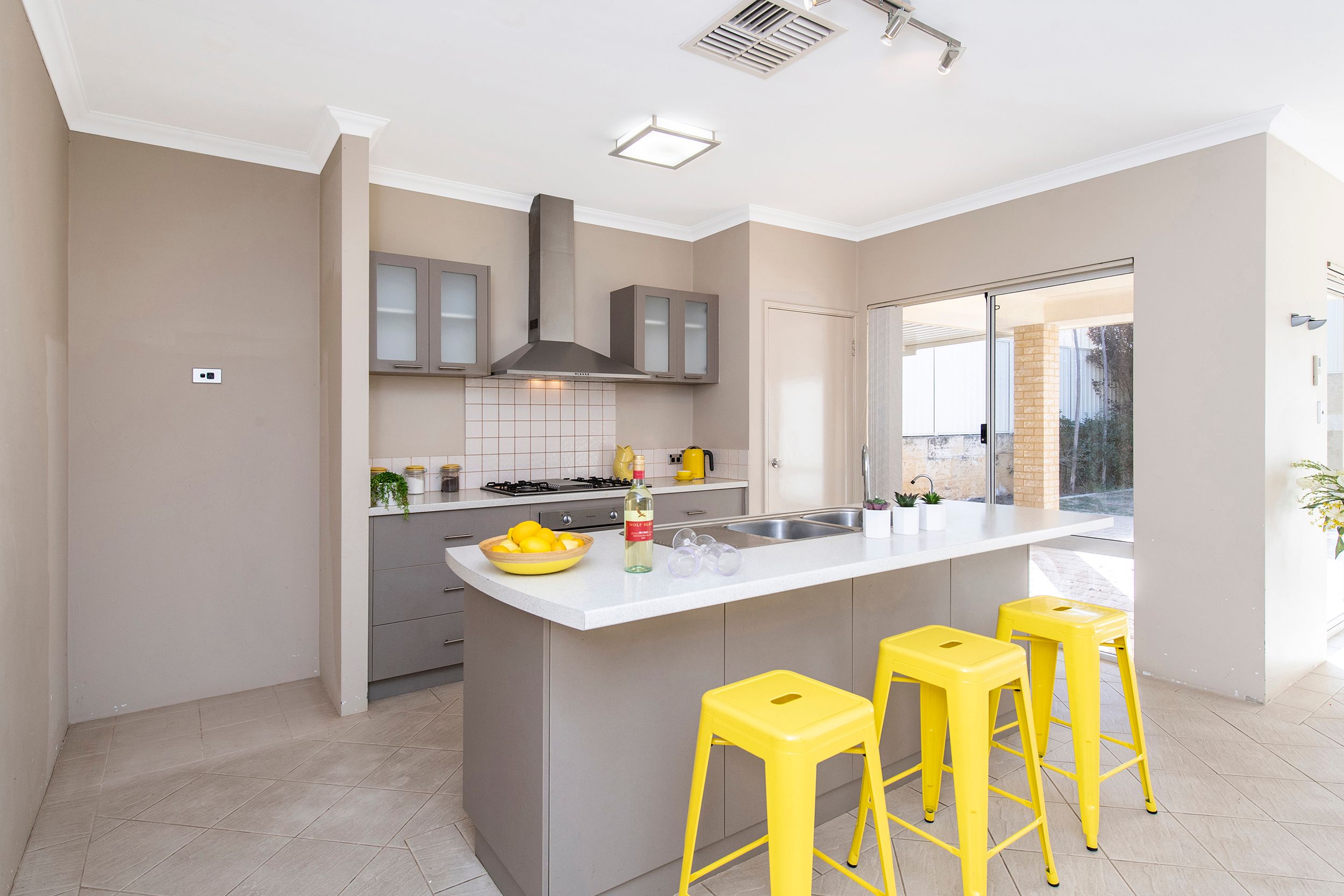 15 Smithers Parkway, Baldivis, WA 6171
