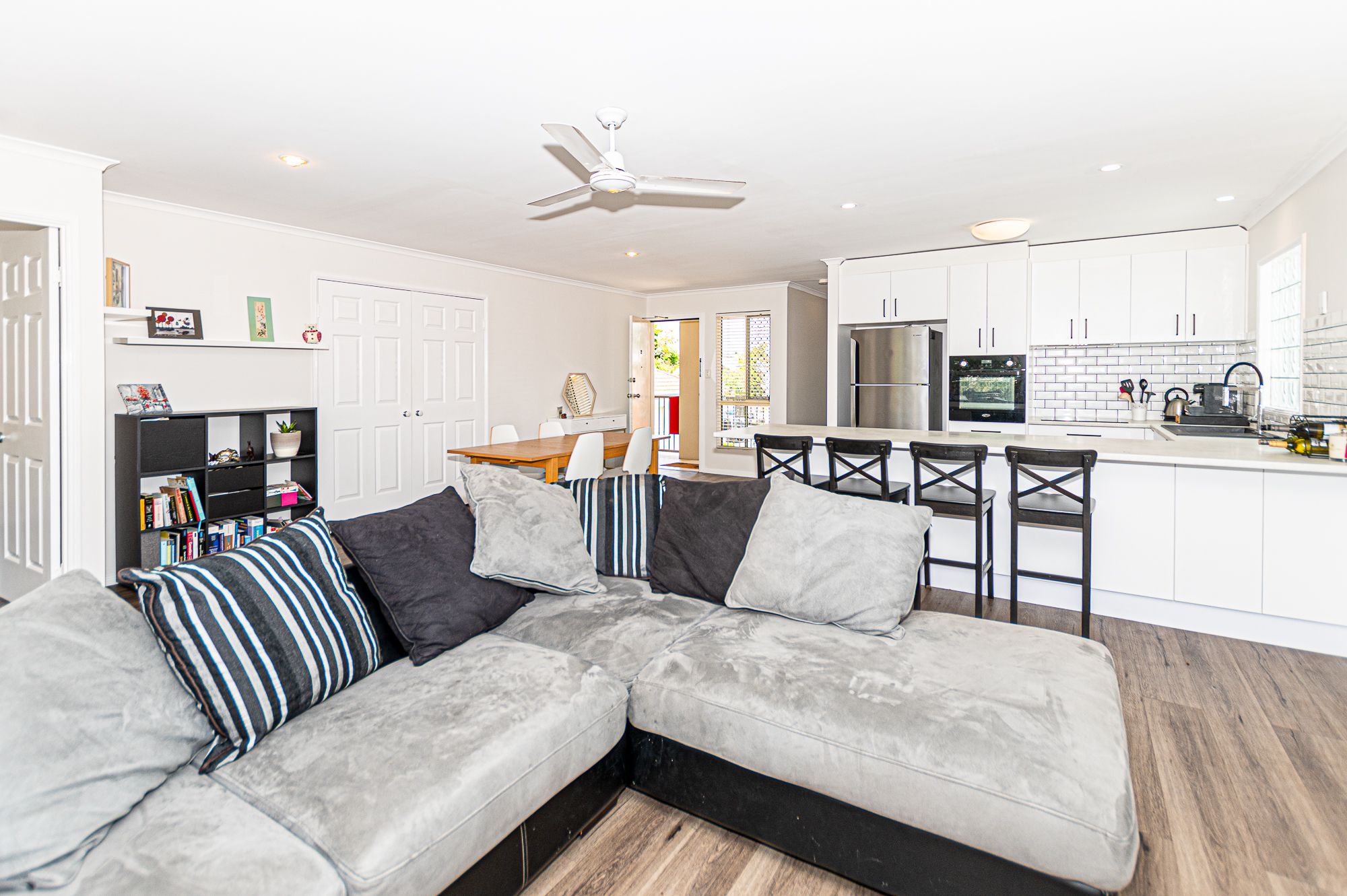 12/262 Cavendish Road, Coorparoo, QLD 4151
