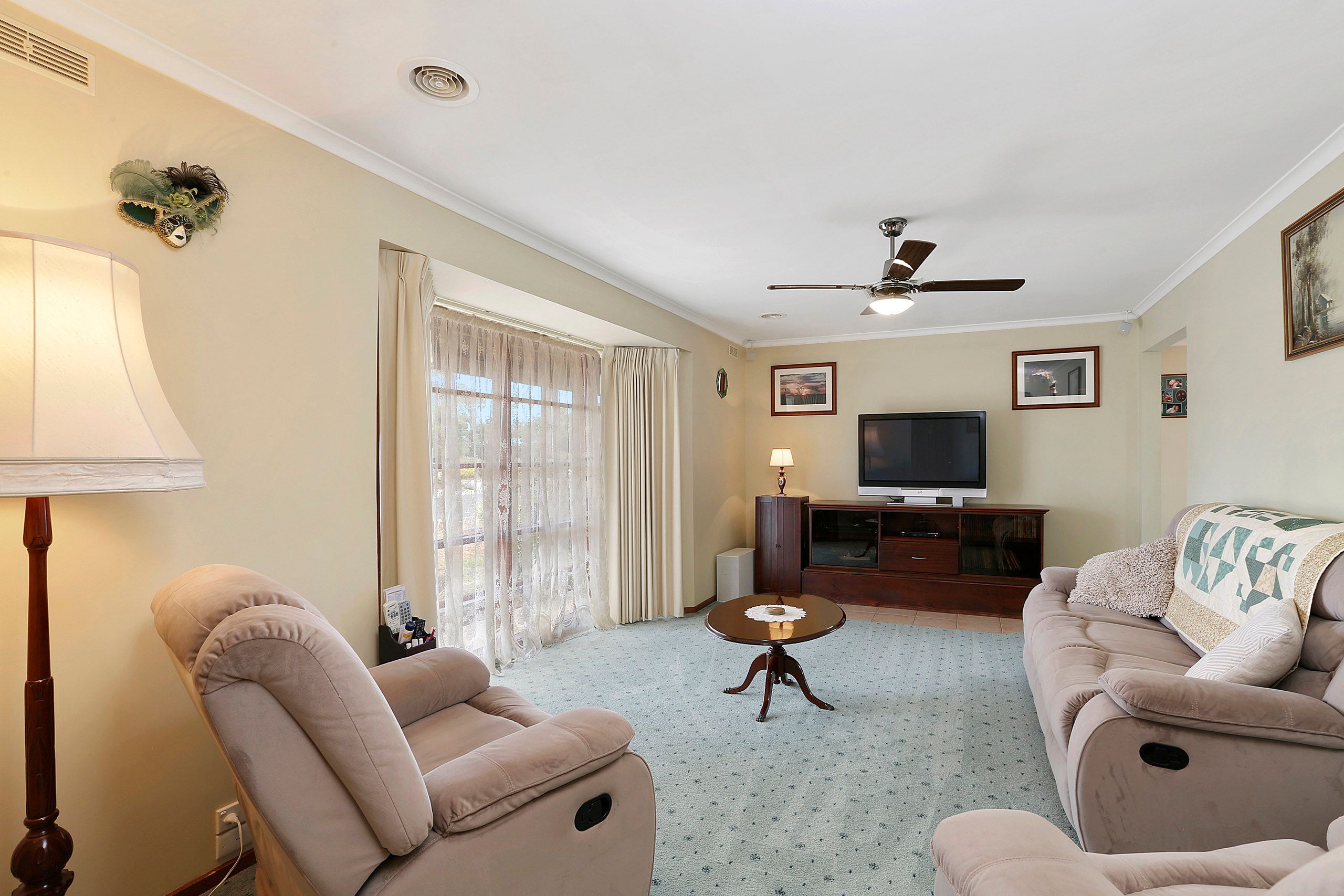 2 Goldfinch Grove, Lara, VIC 3212