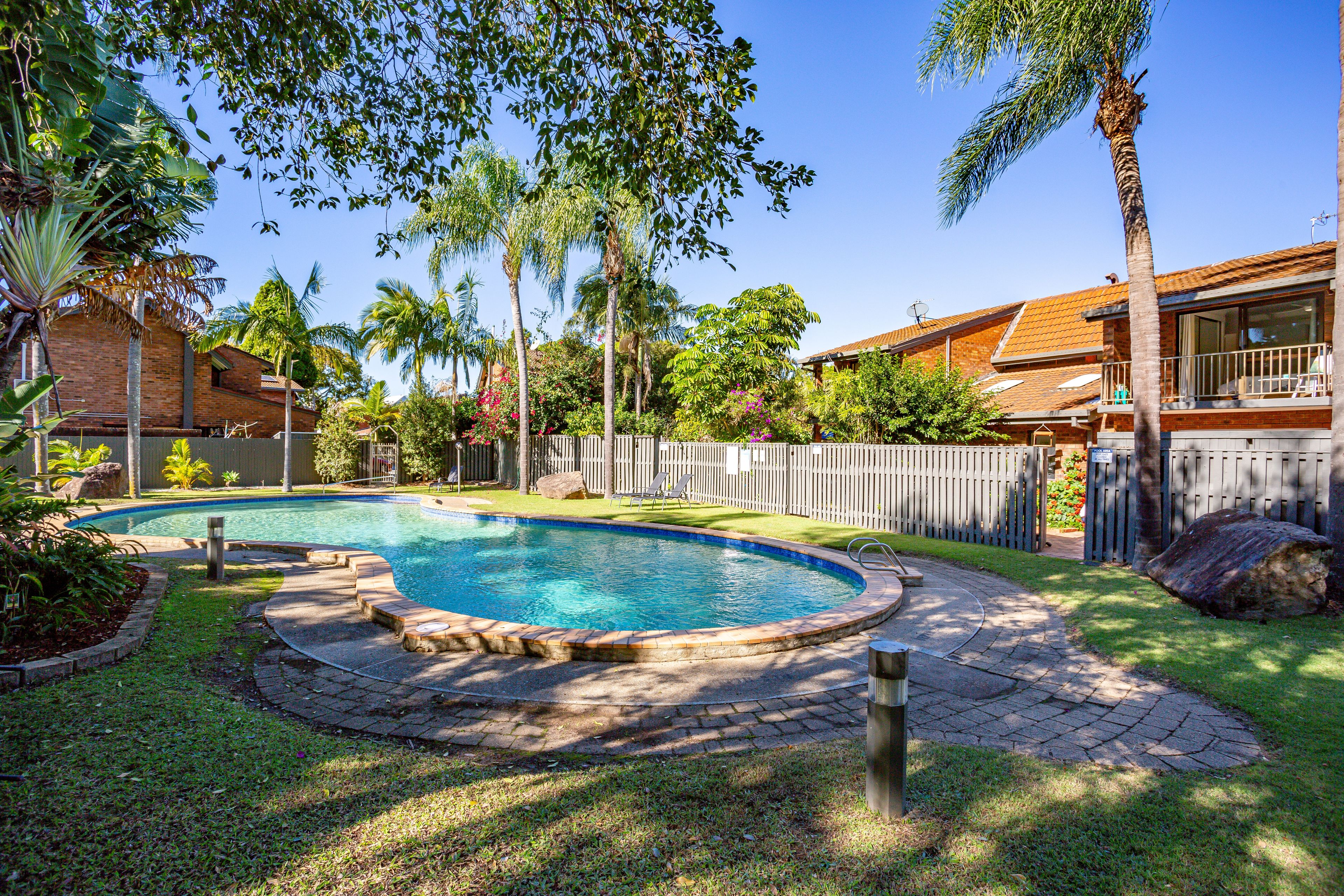 15/111 Salerno Street, Surfers Paradise, QLD 4217