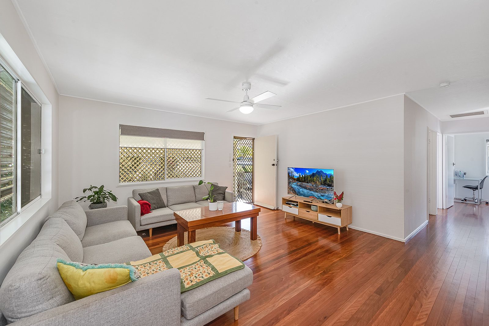 161 Creek Road, Mount Gravatt East, QLD 4122