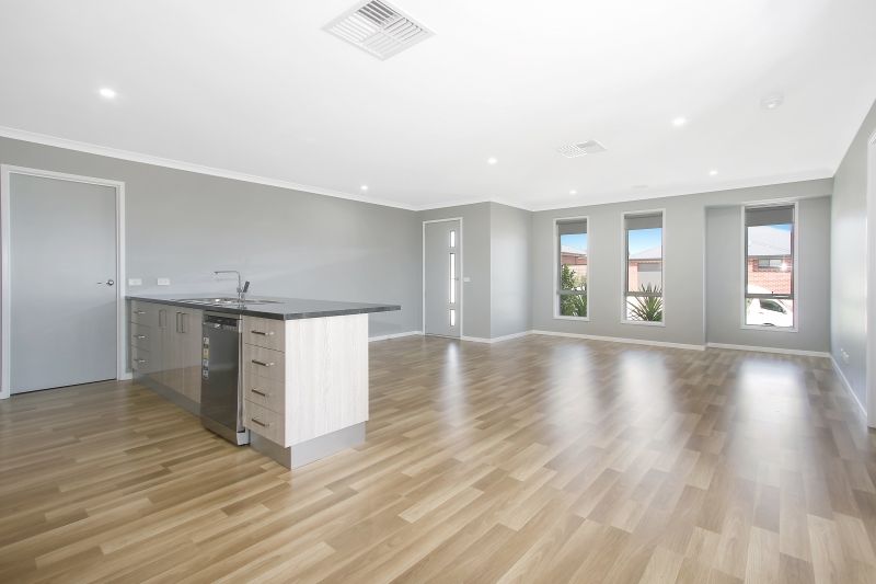 1 Angus Court, Thurgoona, NSW 2640