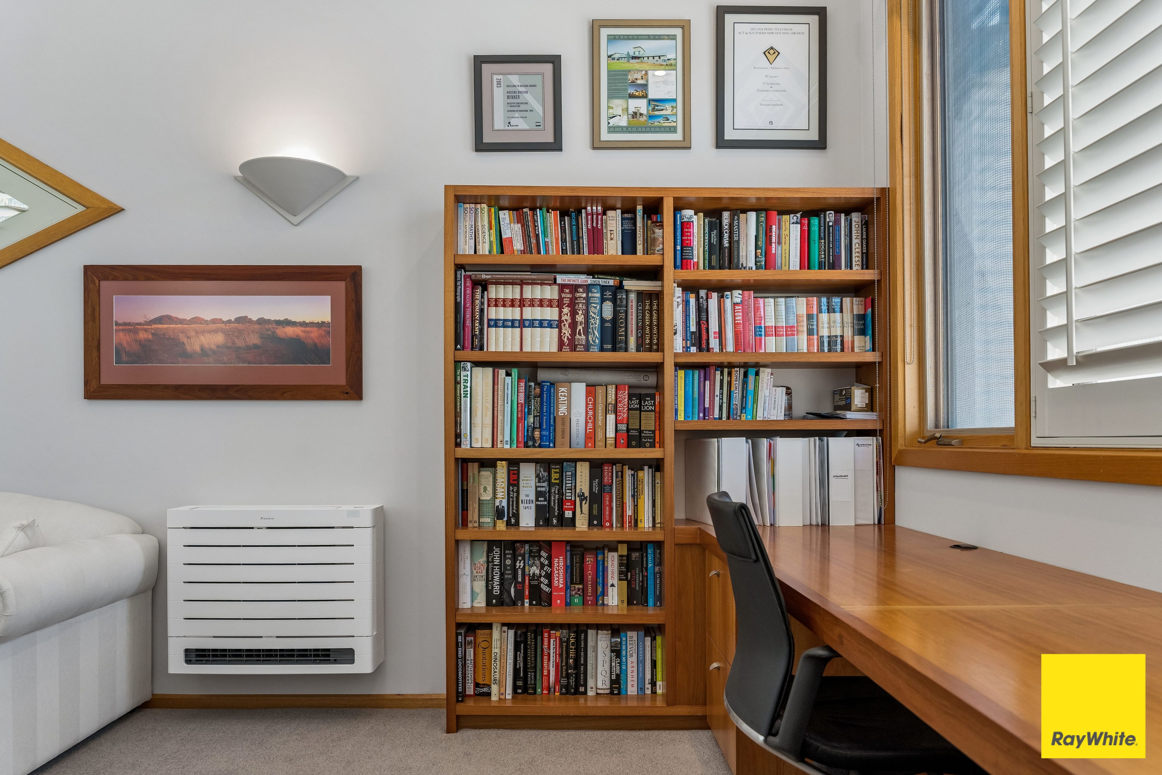 47 Victoria Street — photo 11 of 30