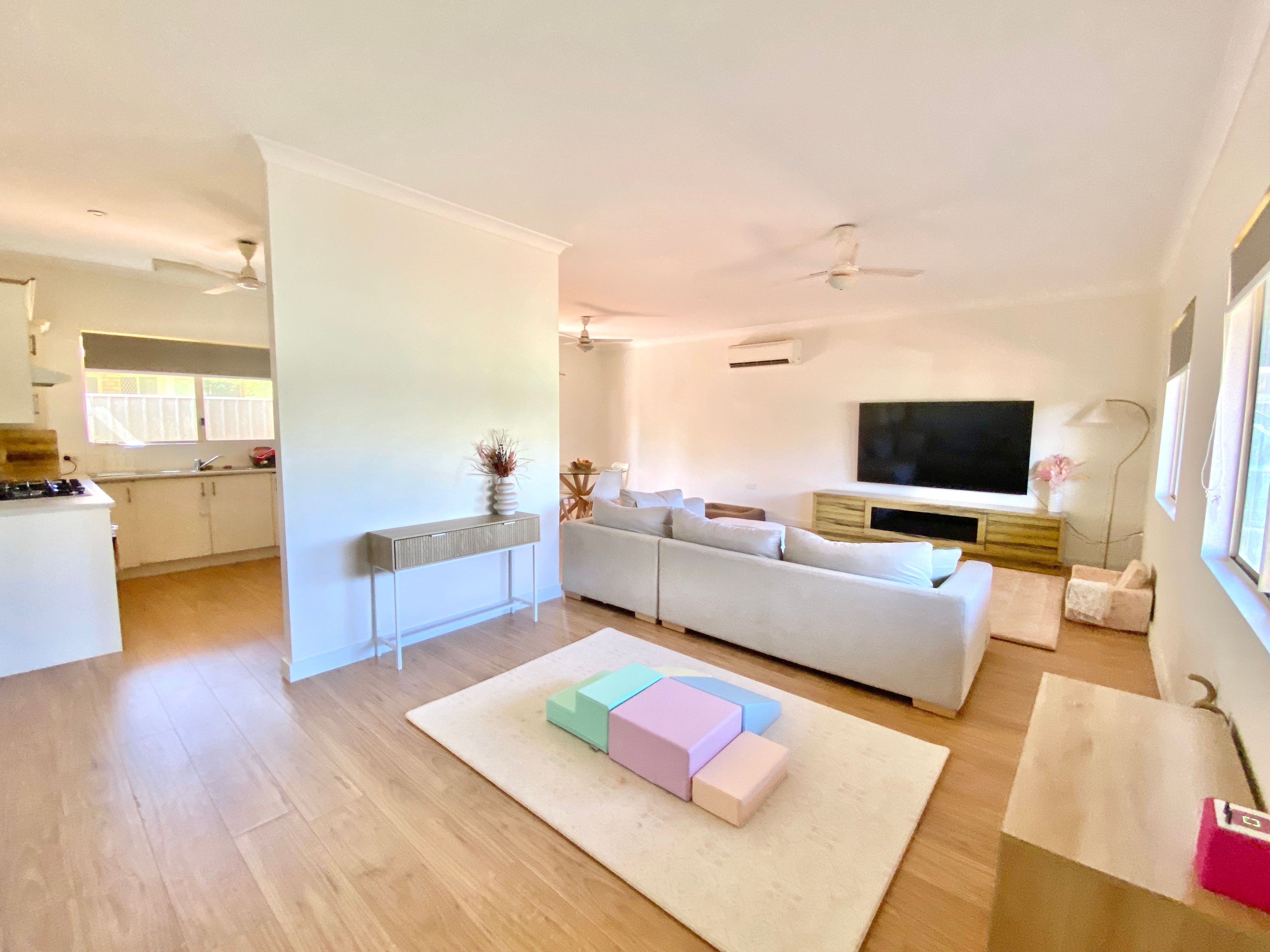 2/41 Egret Crescent — photo 6 of 30