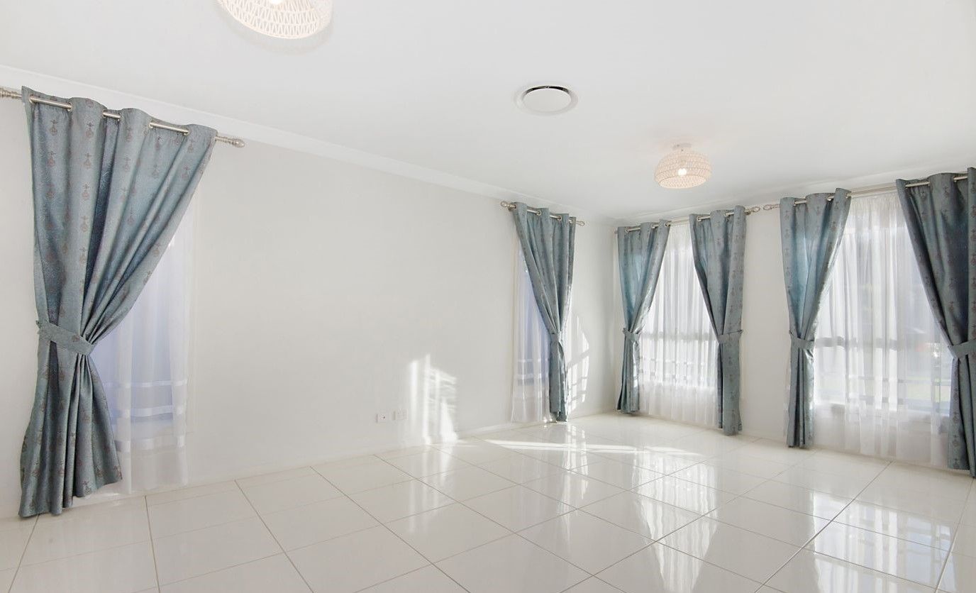 118 Ridgetop Drive, Glenmore Park, NSW 2745