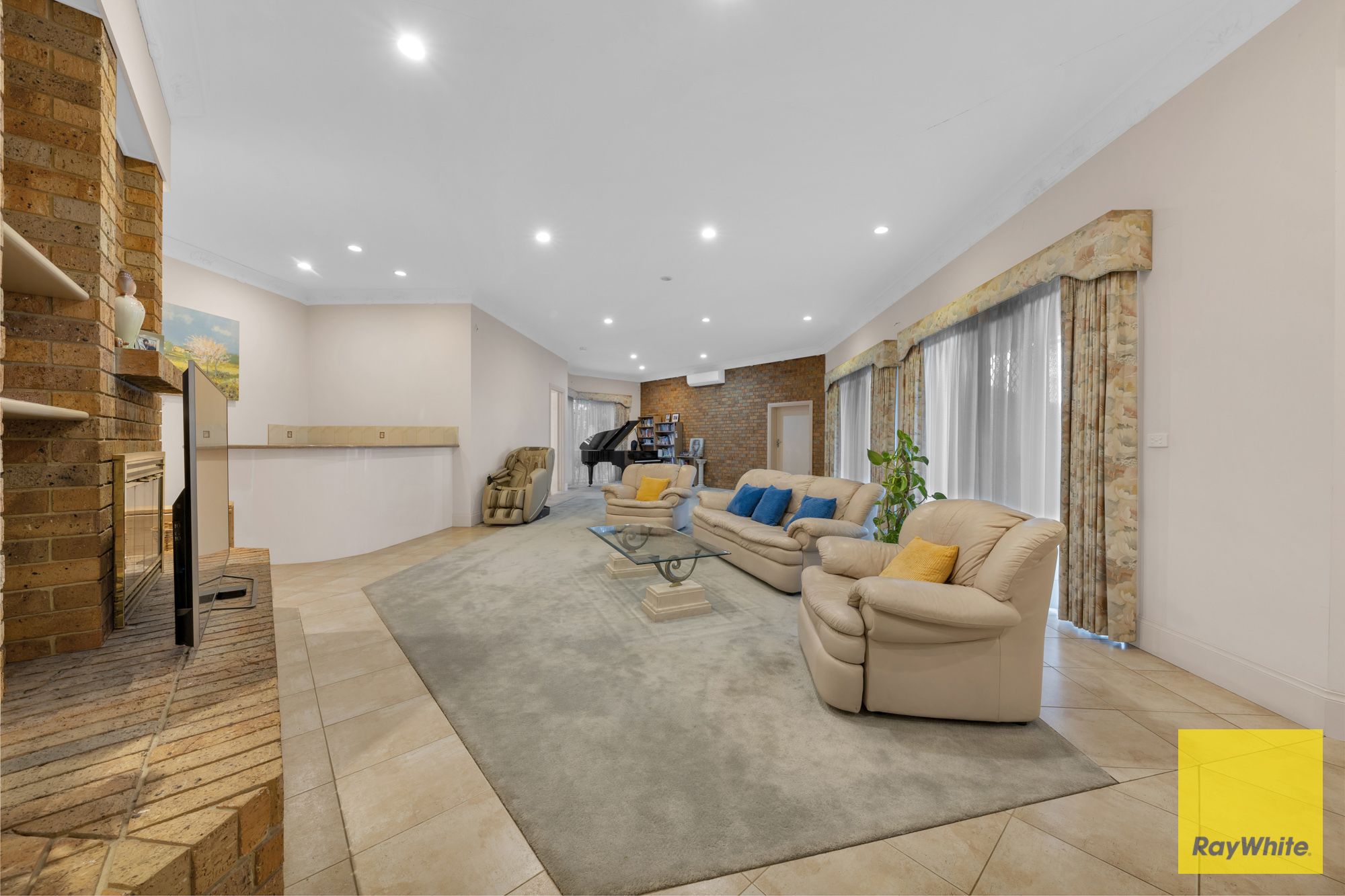 18-20 Bindowan Drive — photo 7 of 30