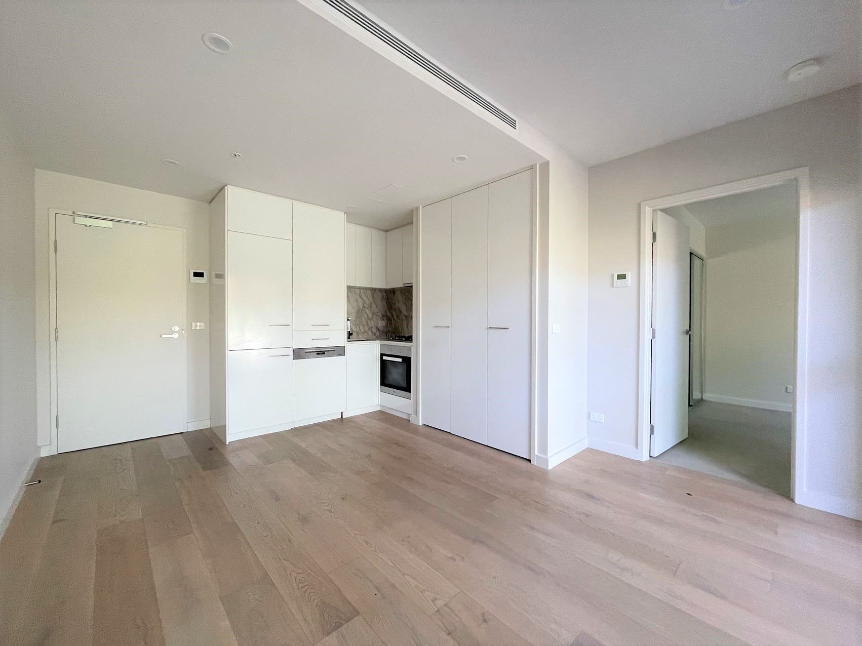 G8/832 Doncaster Road, Doncaster, VIC 3108