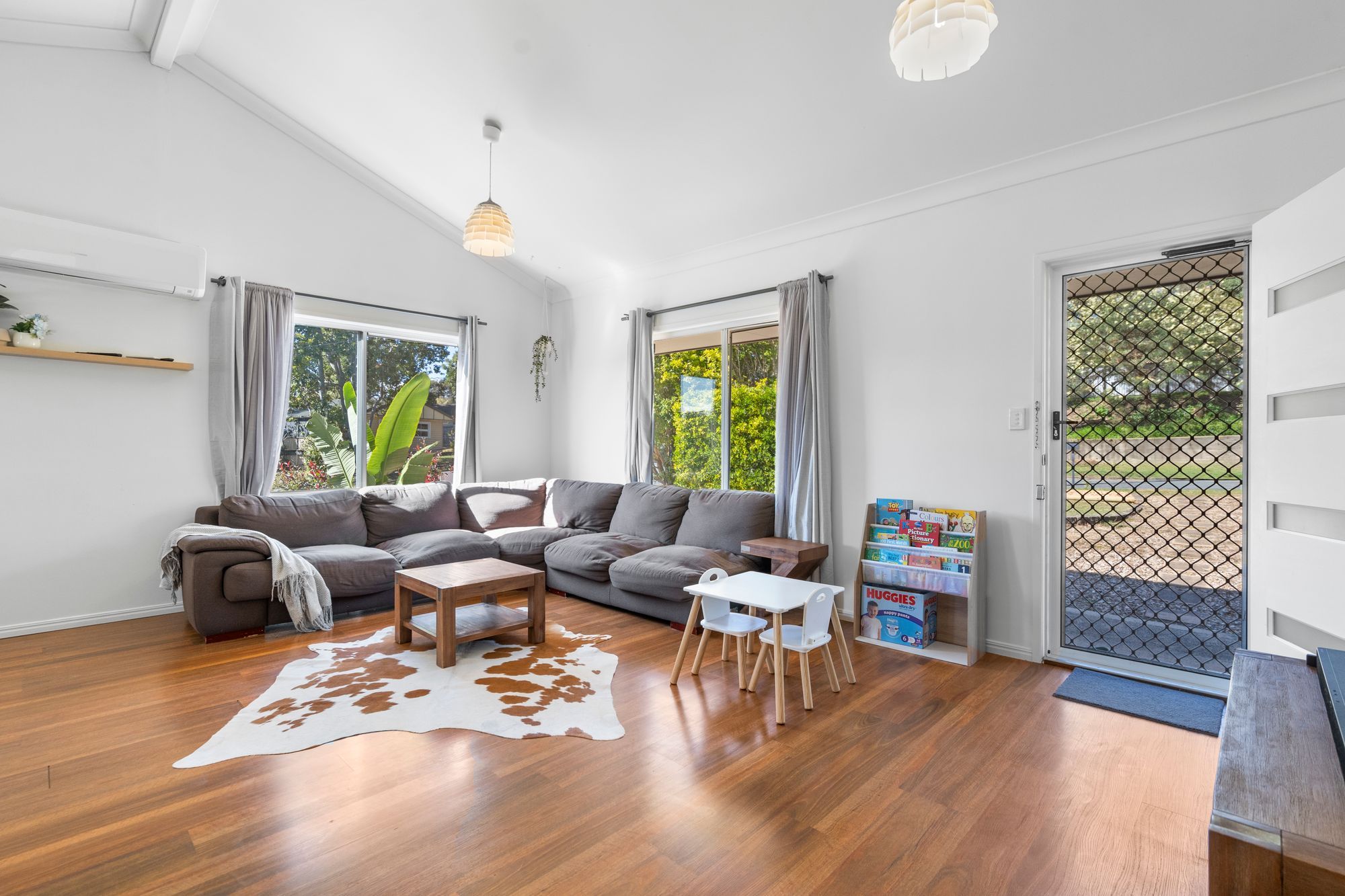 1 Lakeside Court, Beaudesert, QLD 4285