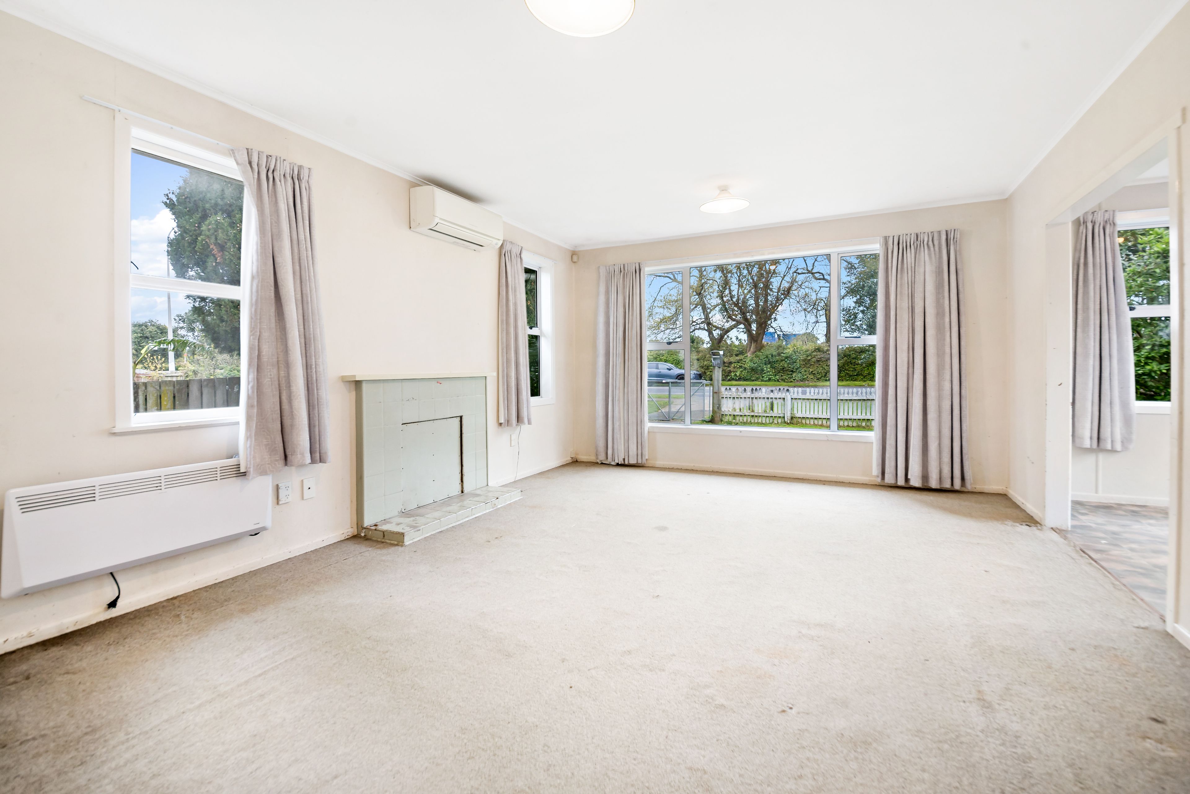 118 Mckenzie Road, Mangere Bridge, Manukau City