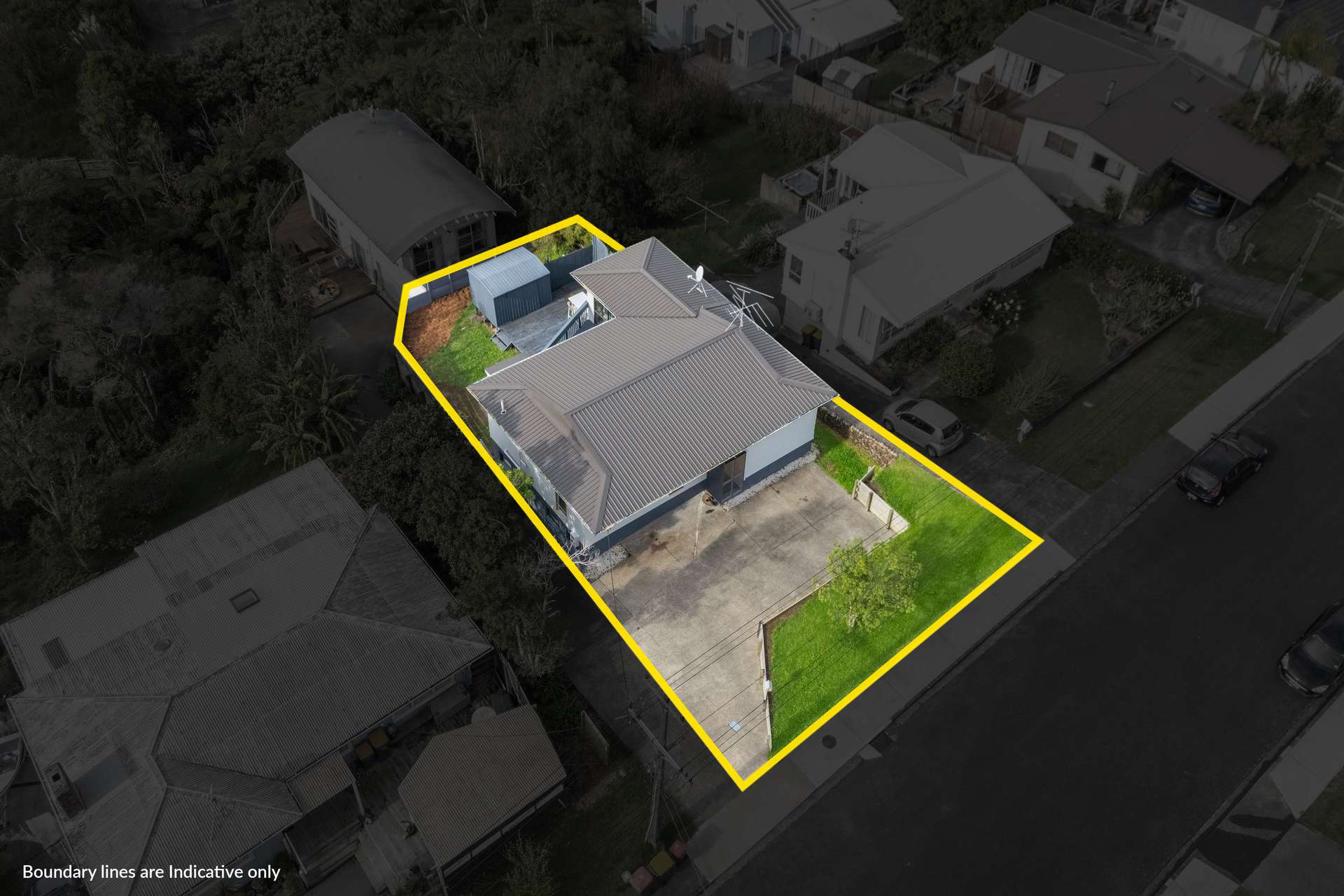 1/57 Aeroview Drive photo 16