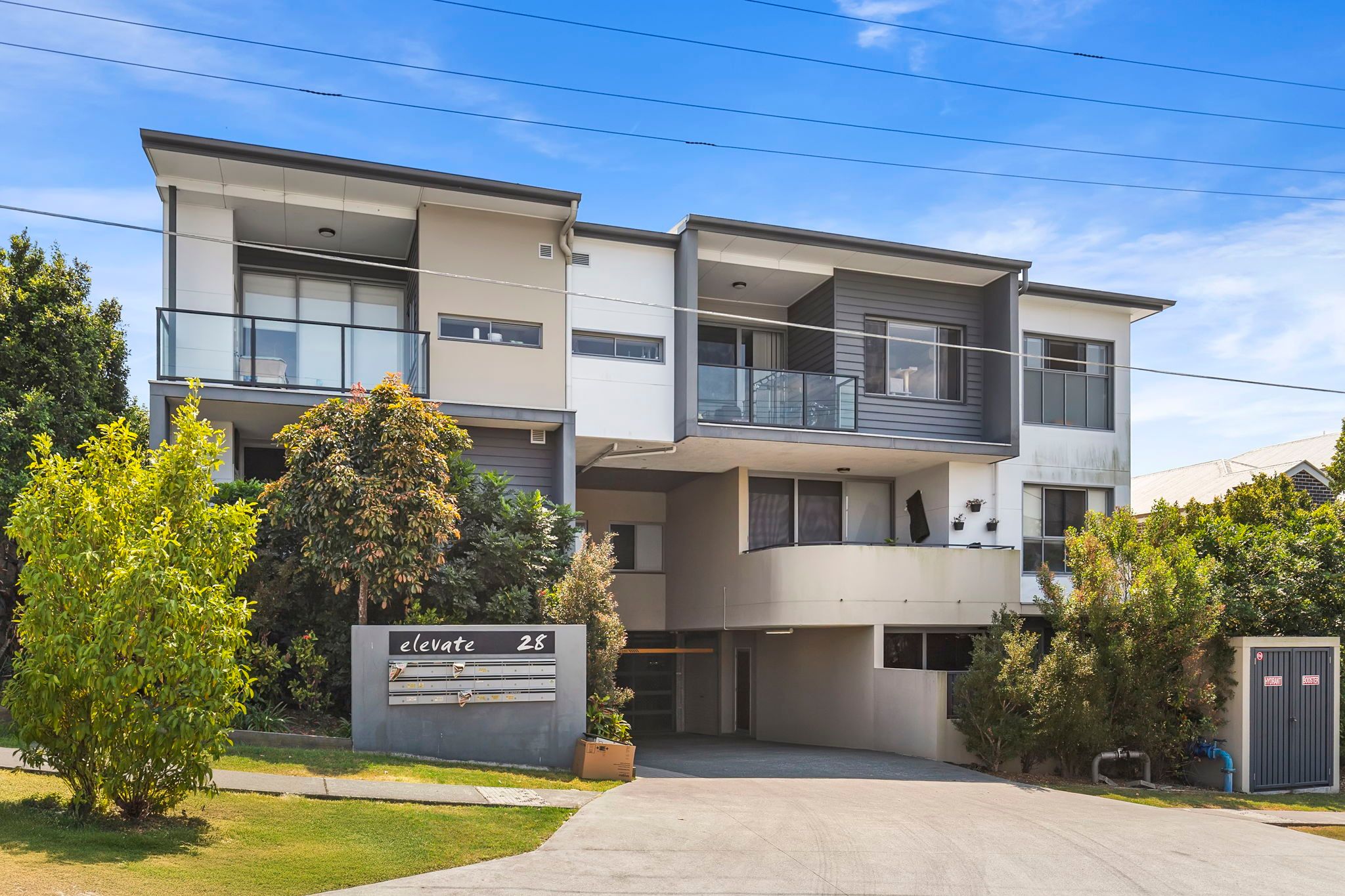 5/28 Herbertson Road — photo from Ray White Carina