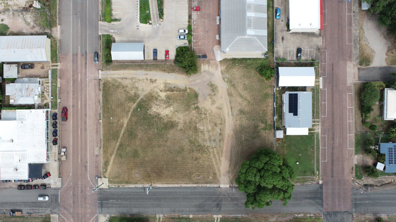 30 Mary Street, CHARTERS TOWERS CITY, QLD 4820