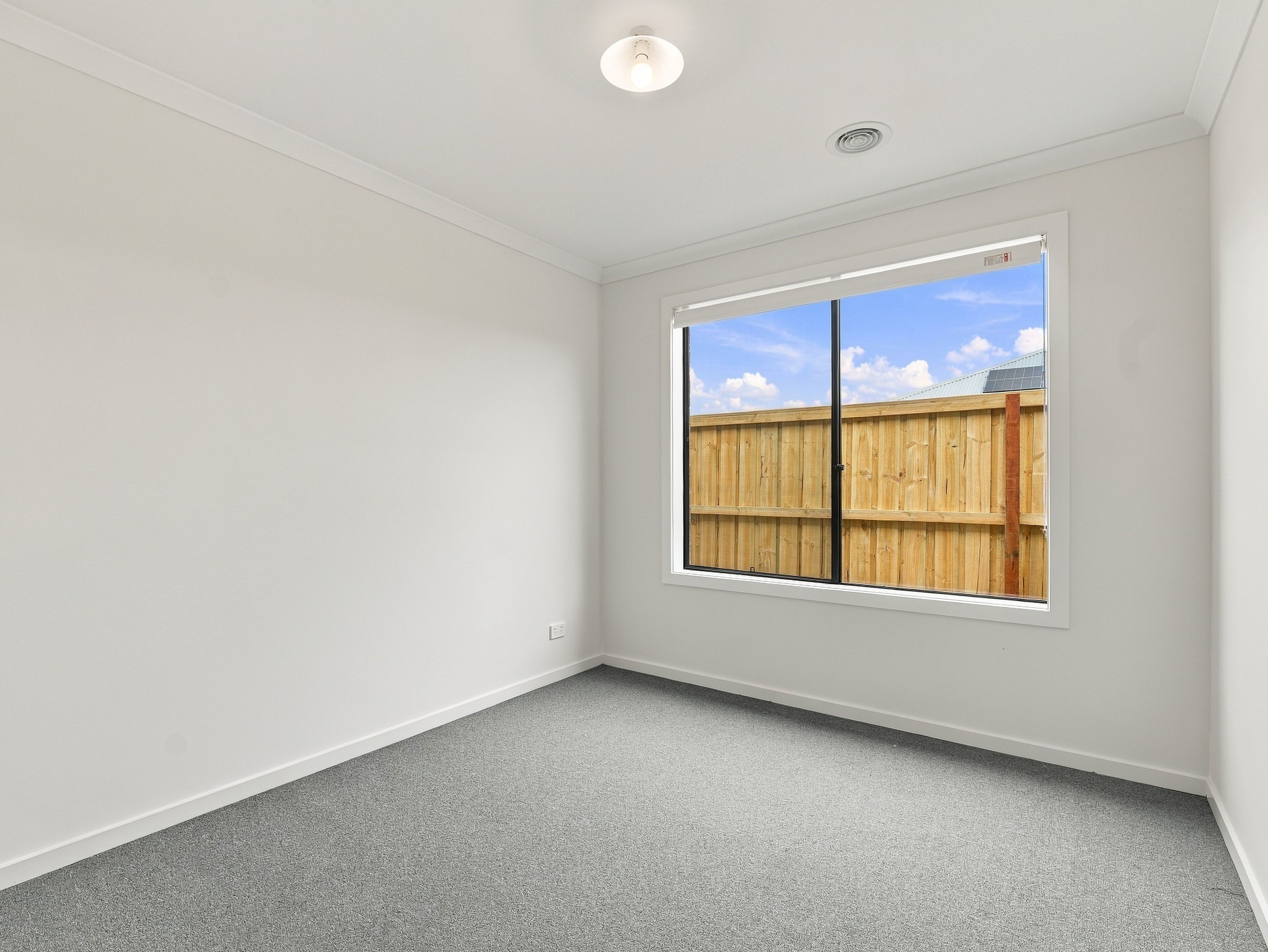 41 Rosedale Circuit — photo 11 of 21