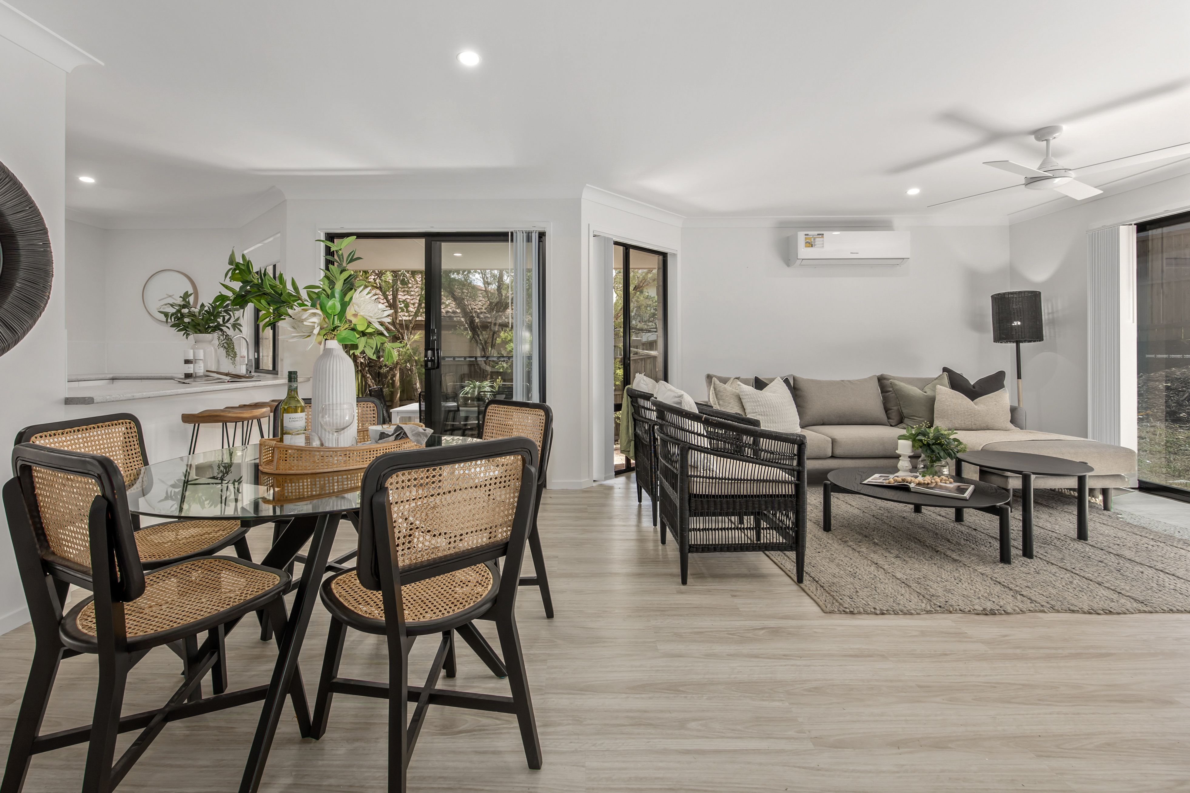 24 Amsonia Court, Arundel QLD 4214