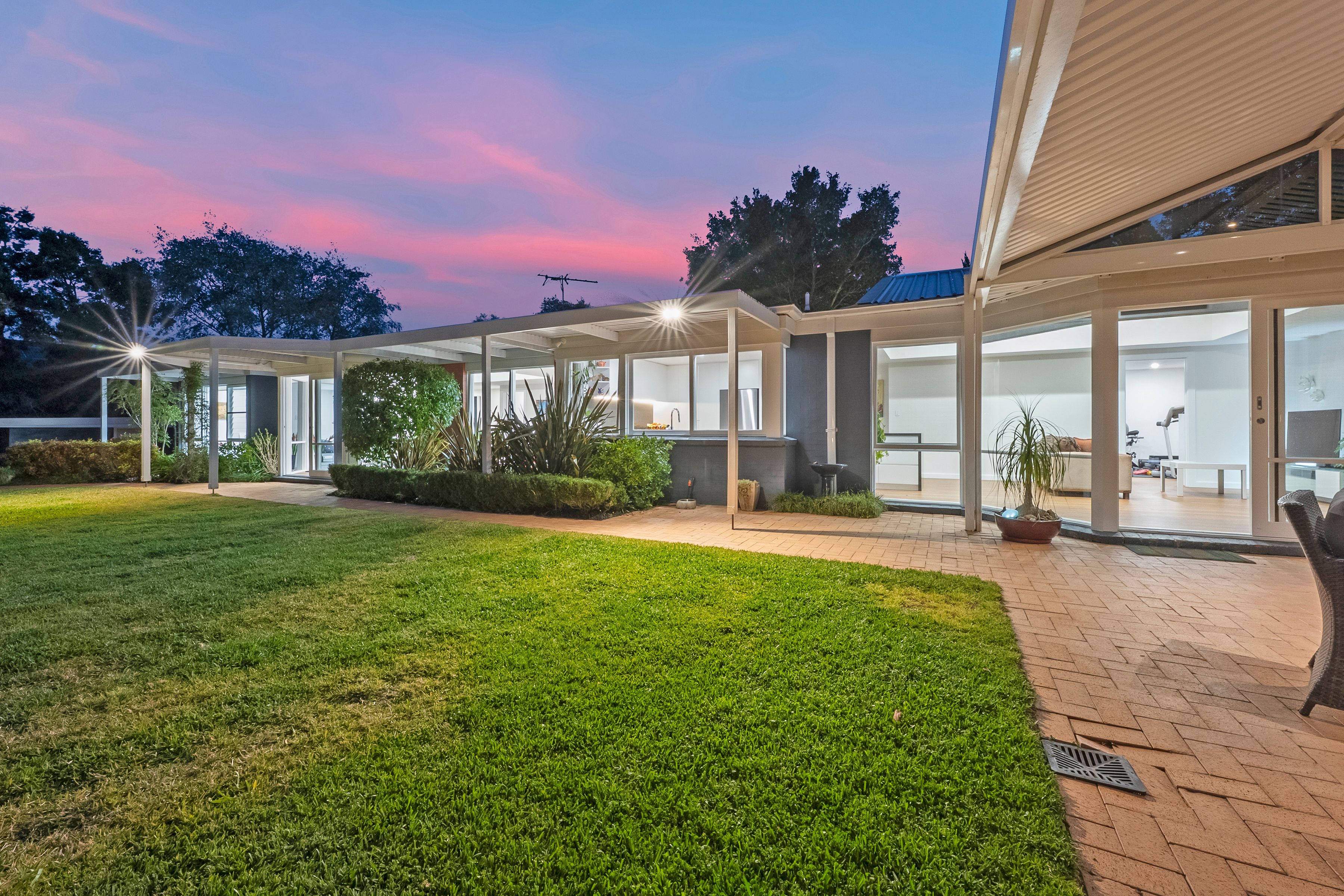 38 Allara Avenue — photo 3 of 28