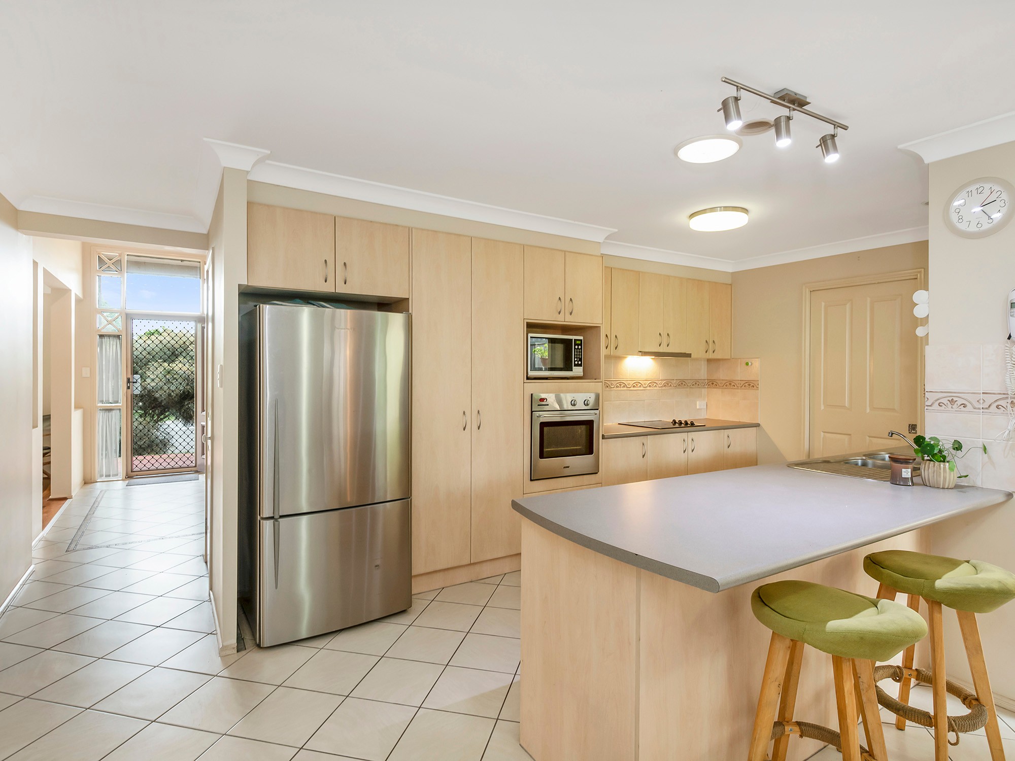 55 Eastwood Drive, Mansfield, QLD 4122