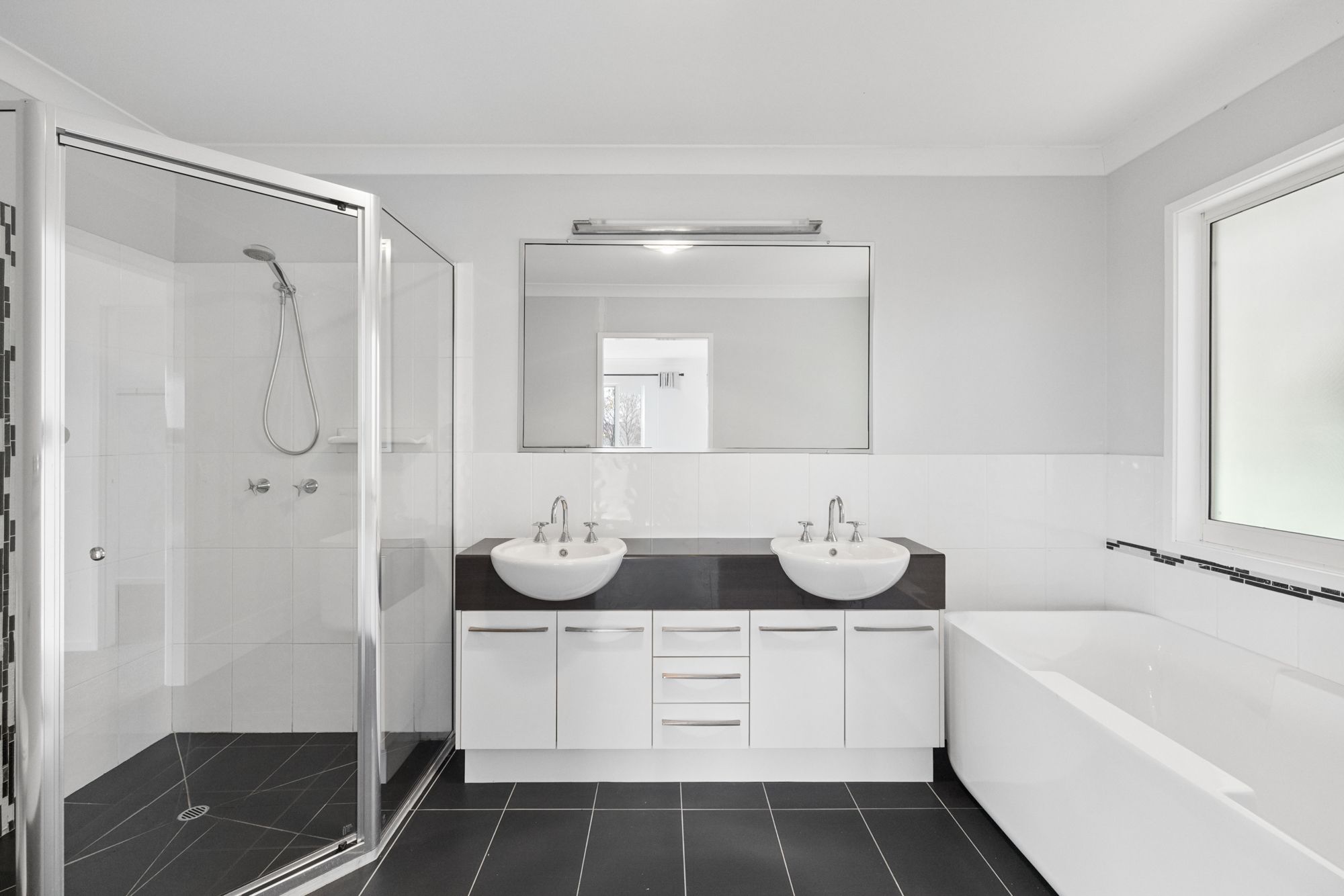 9 Middleton Road — photo 10 of 23