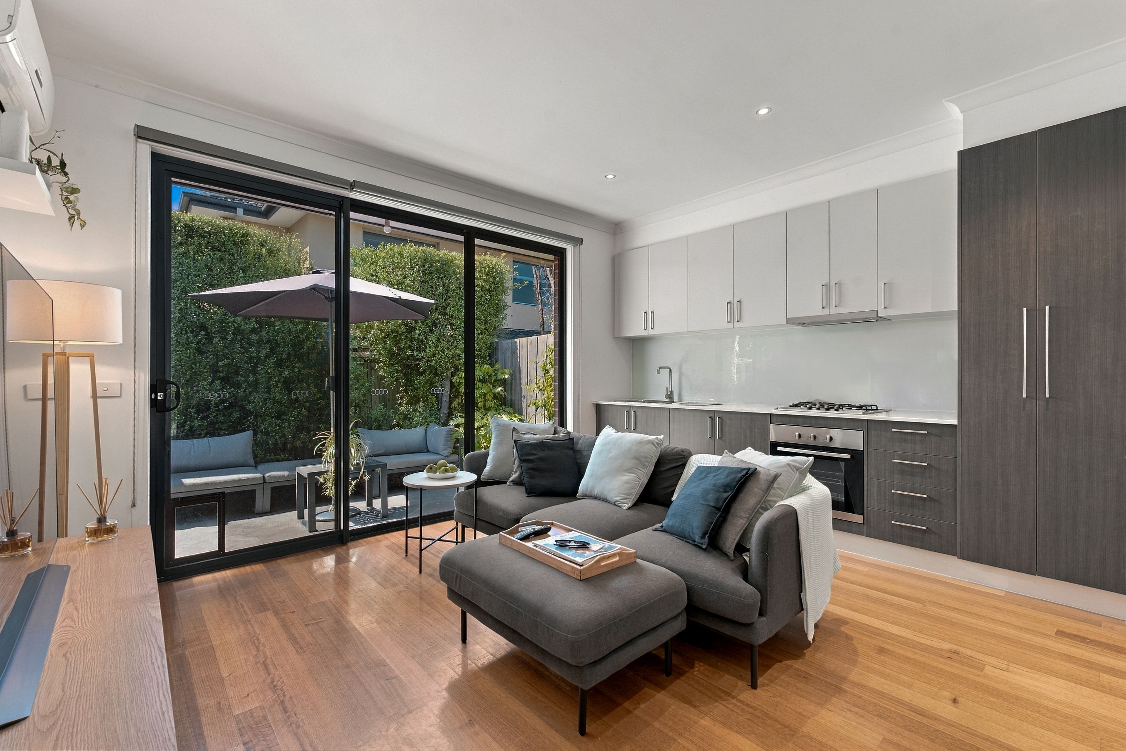 2/41 McMahon Road, Reservoir, VIC 3073