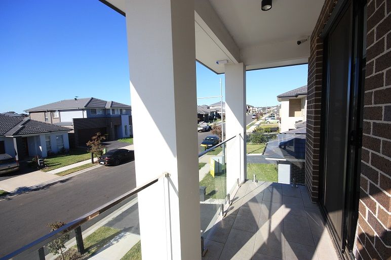 19 Bushpea Avenue, Denham Court, NSW 2565