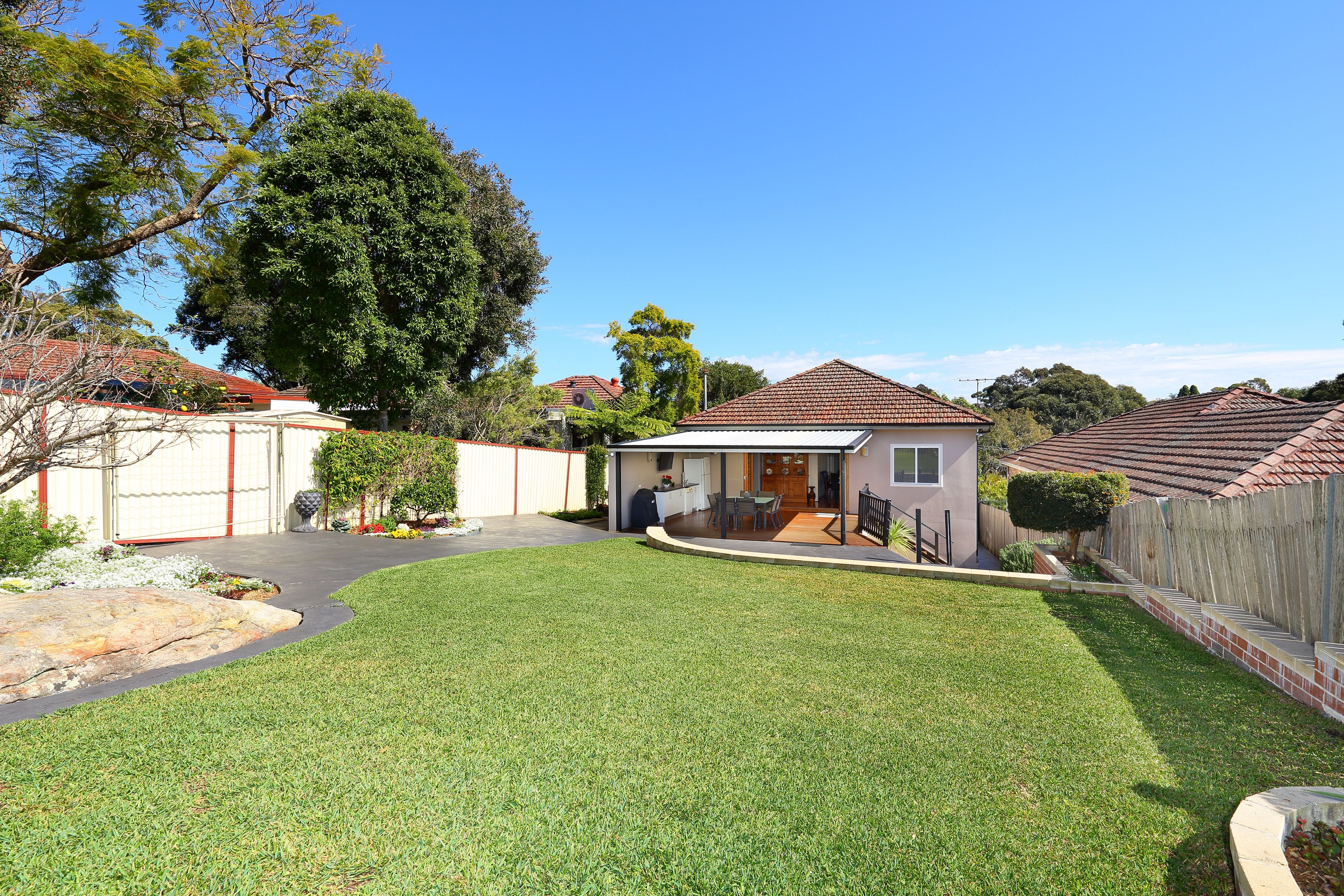 11 Glen Road, Oatley, NSW 2223