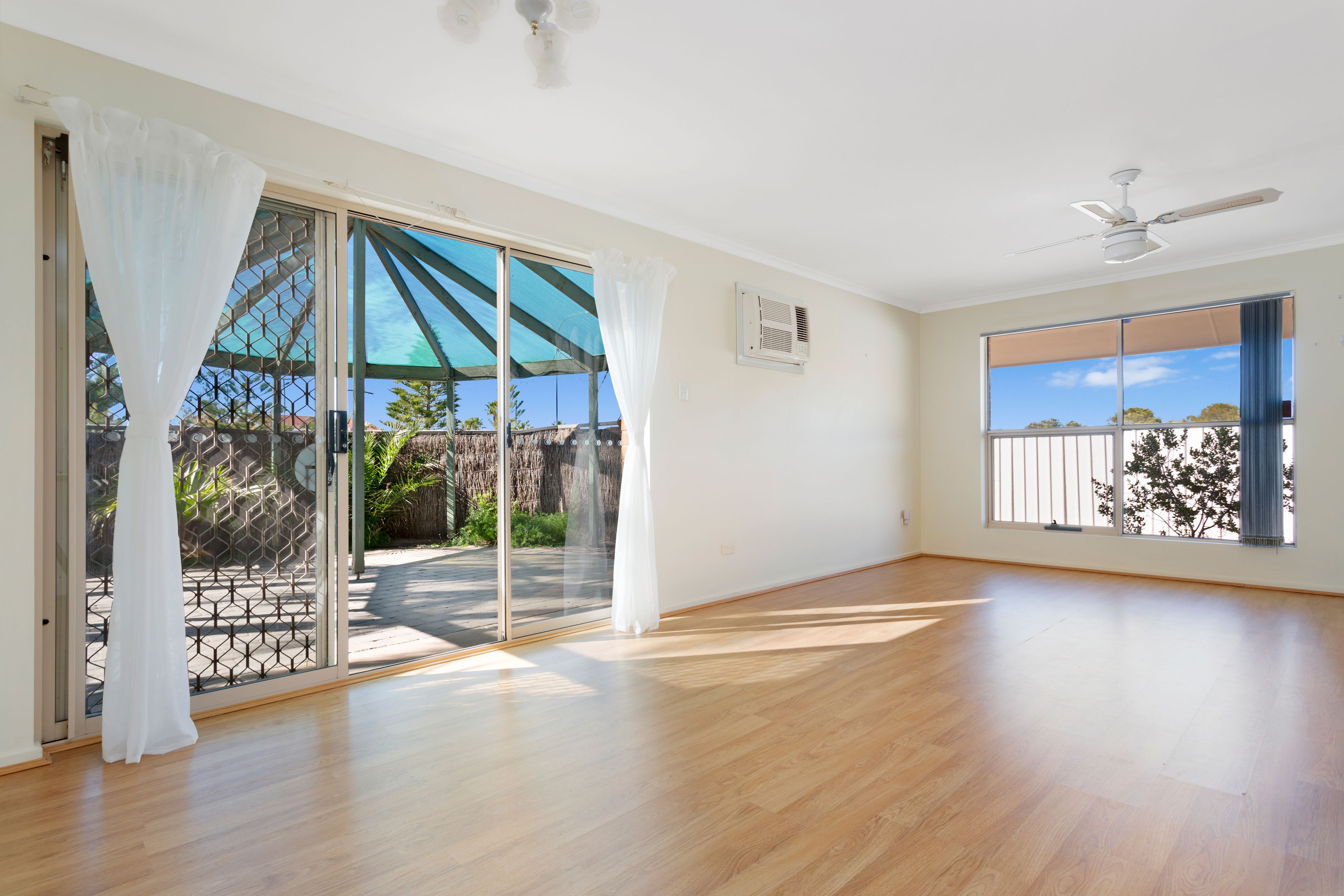 1/169 Military Road, Tennyson, SA 5022