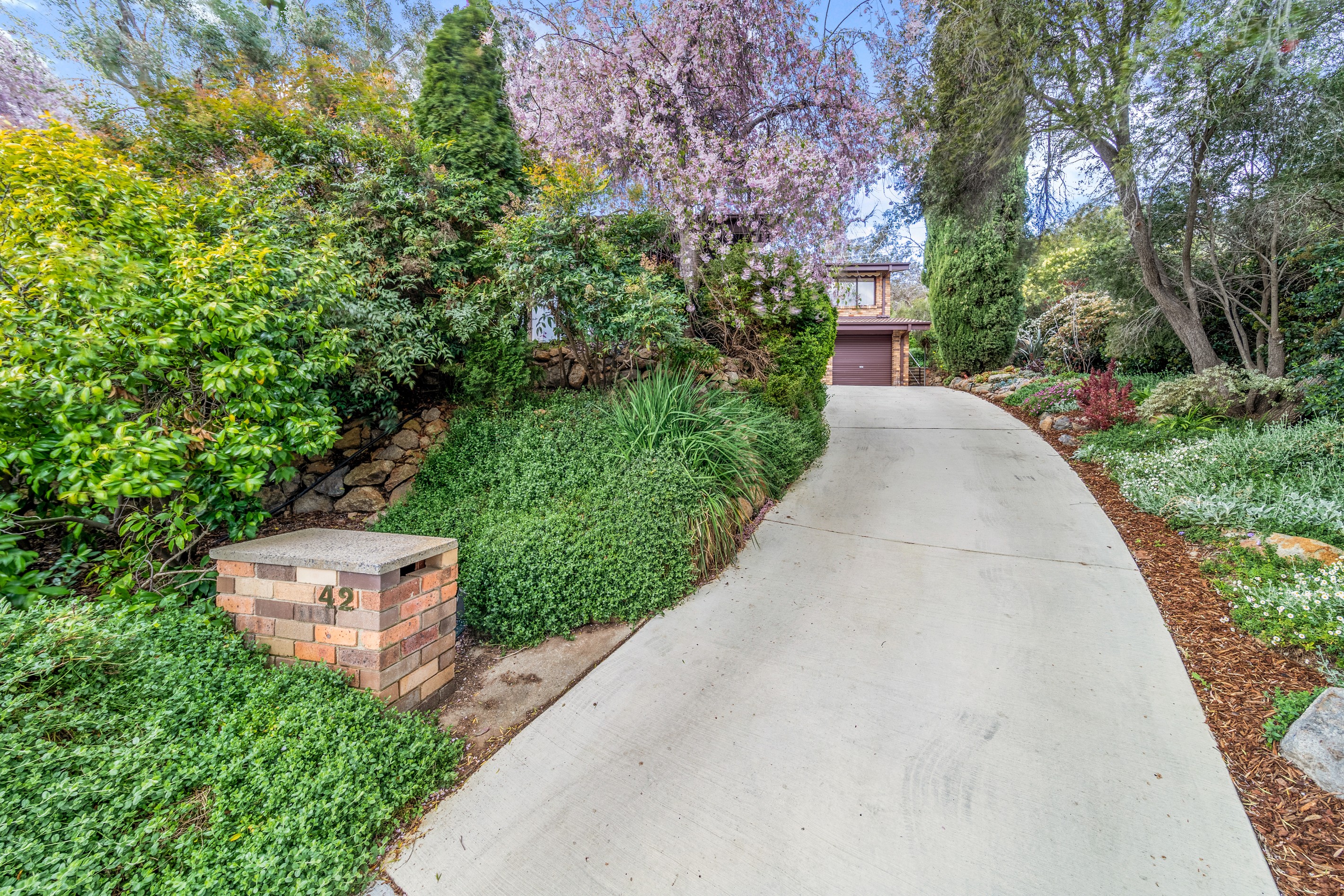 42 Couvreur Street, Garran, ACT 2605