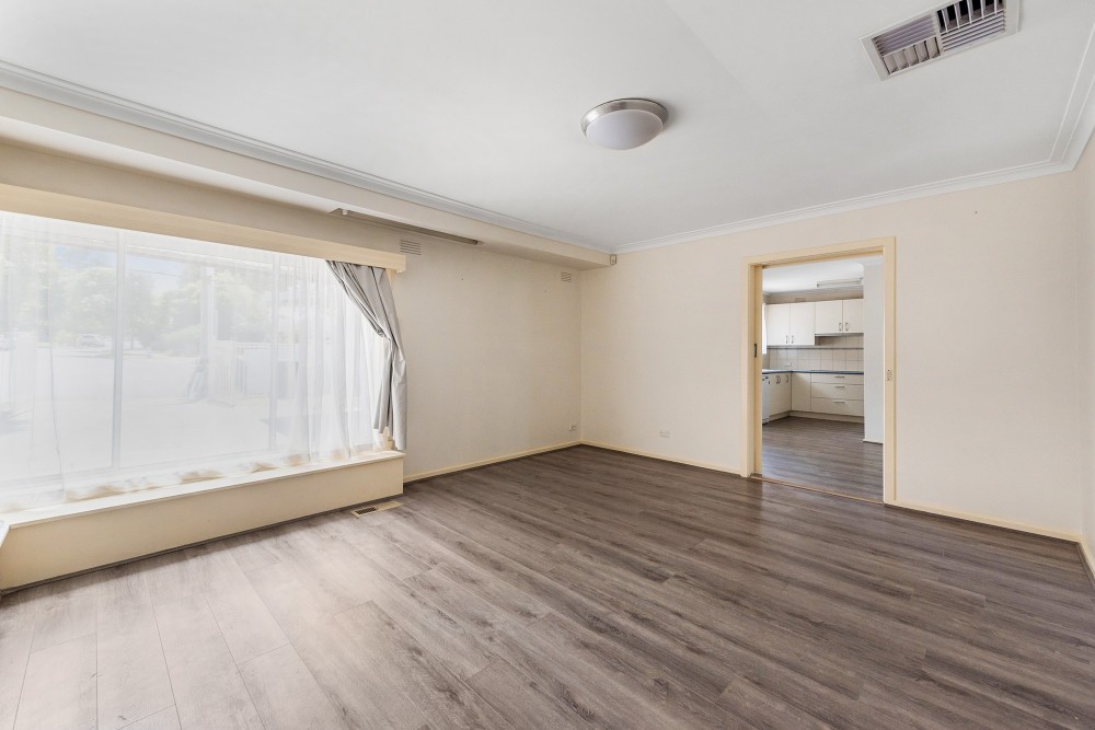 18 Janden Close, Knoxfield, VIC 3180
