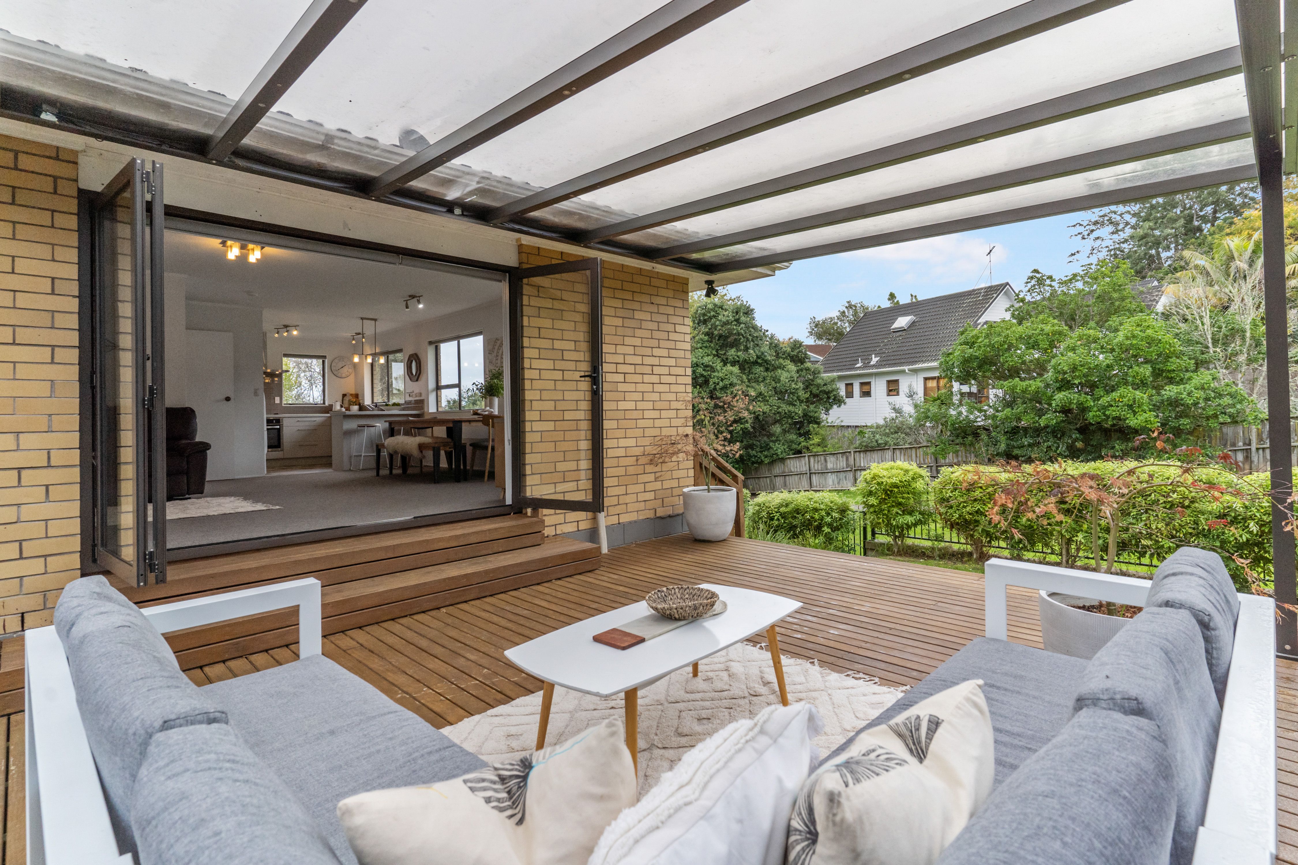 1/23 Birman Close, Half Moon Bay, Manukau City