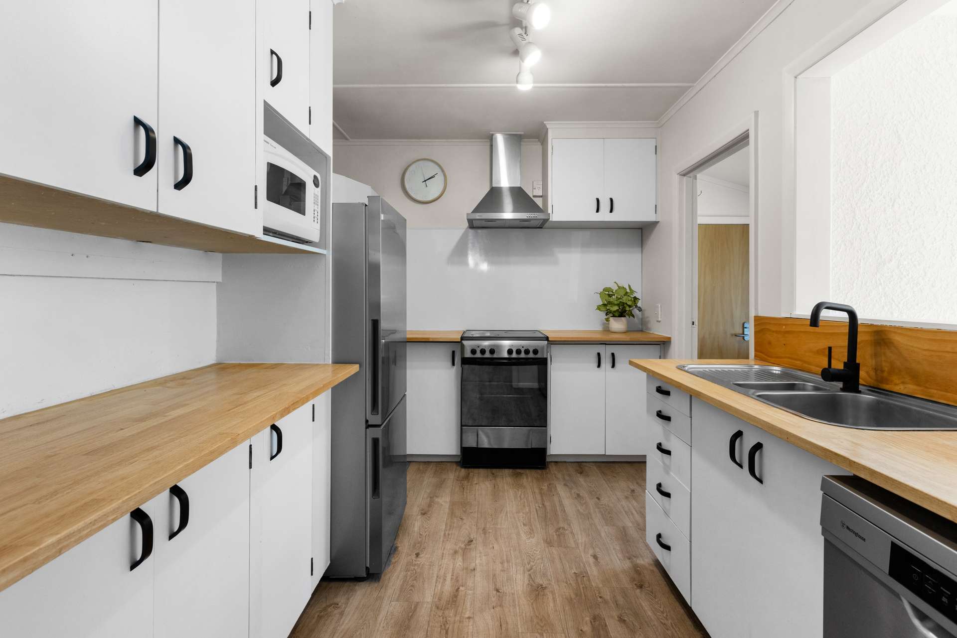 82A Te Awa Avenue photo 4