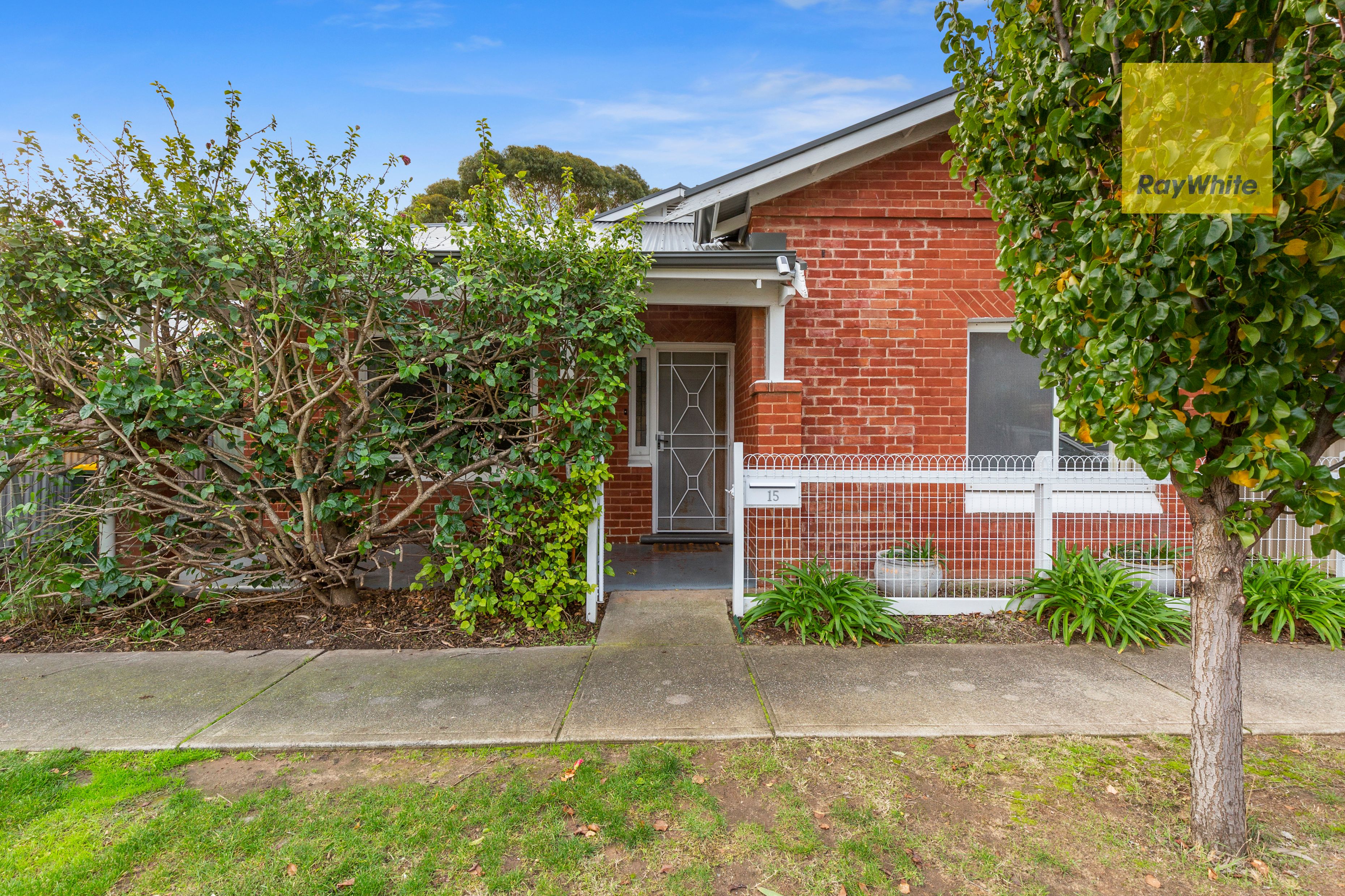 15 South Terrace, Plympton Park, SA 5038 Leased House Ray White