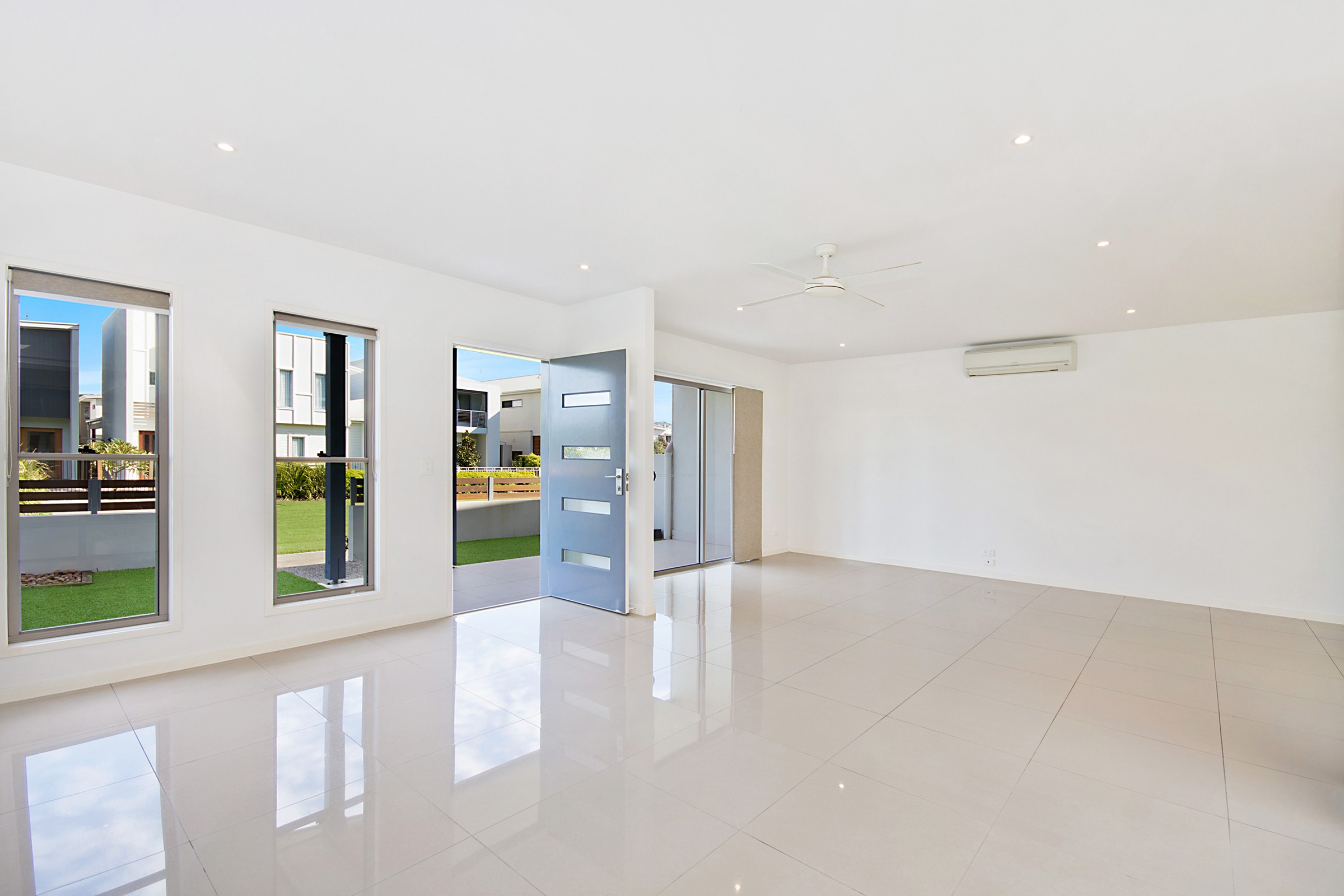 8 Almaden Lane, Maroochydore, QLD 4558