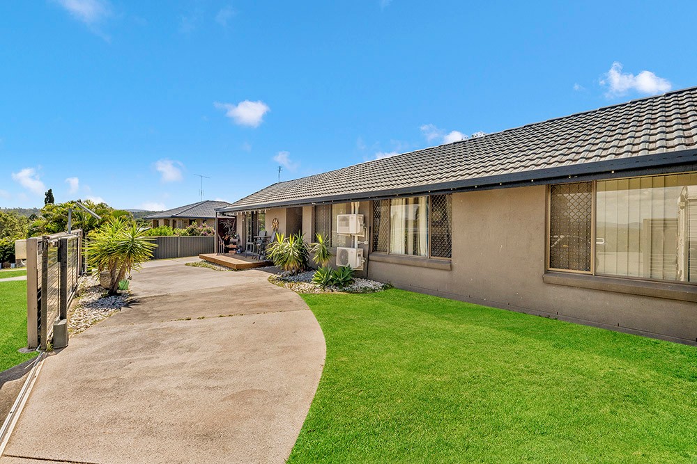 17 Norseman Crescent, Worongary, QLD 4213