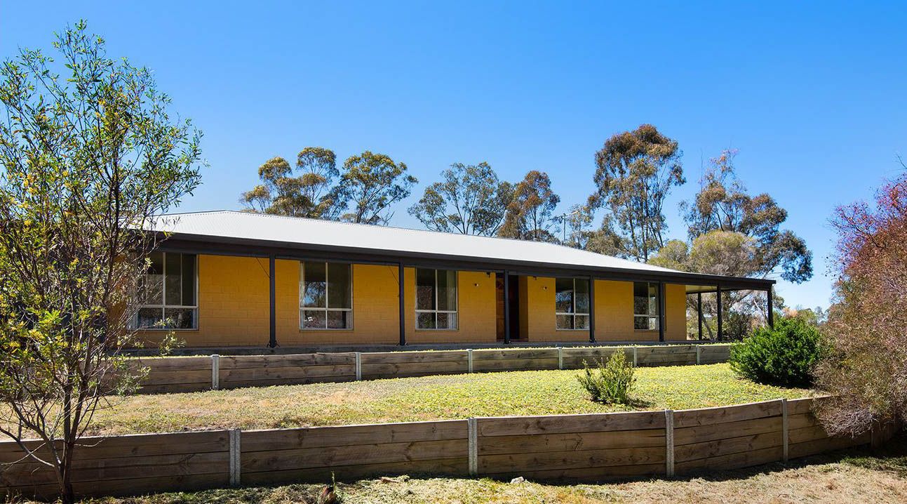 106 Diamond Gully Road, McKenzie Hill VIC 3451