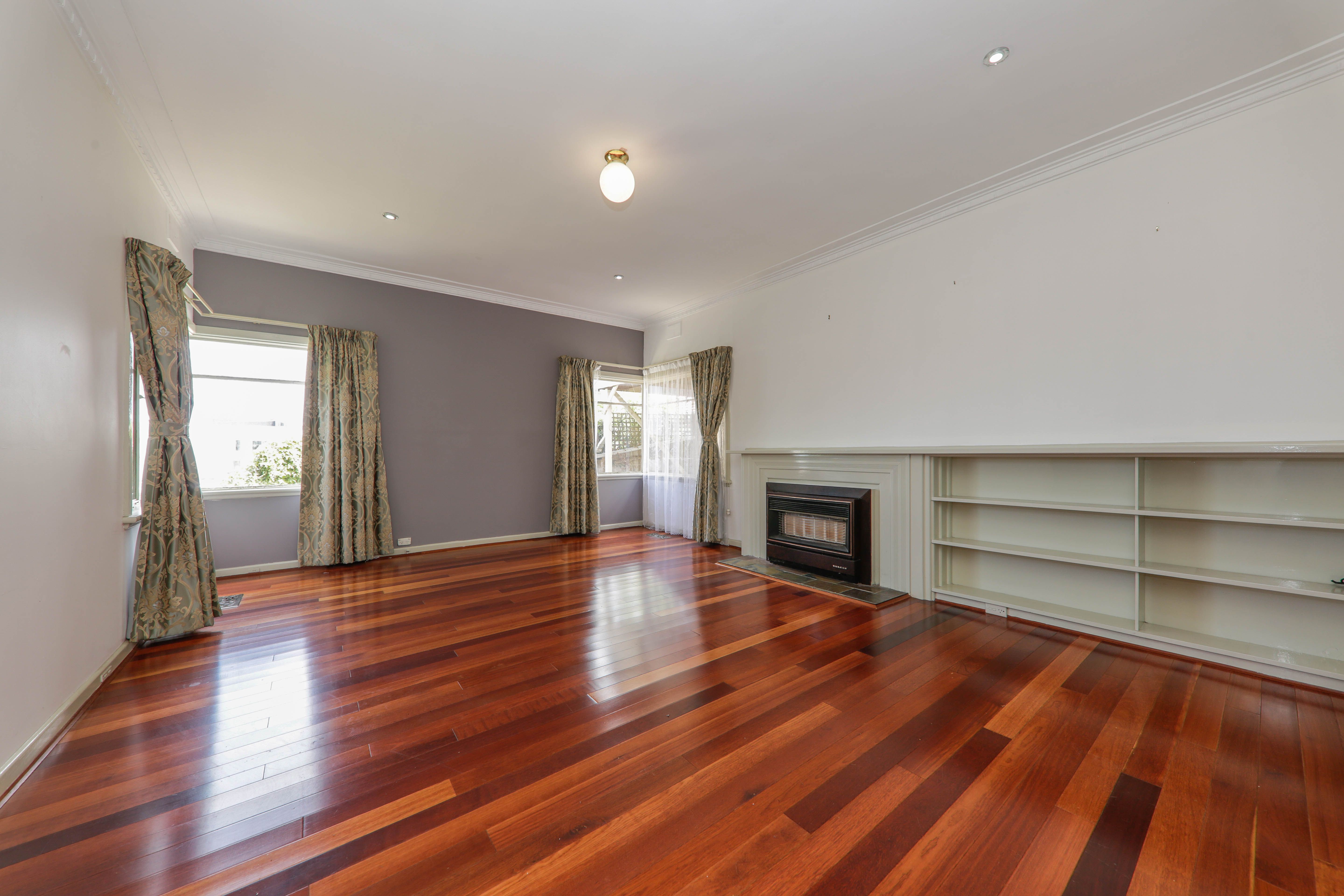 2 Roslyn Street, Burwood, VIC 3125