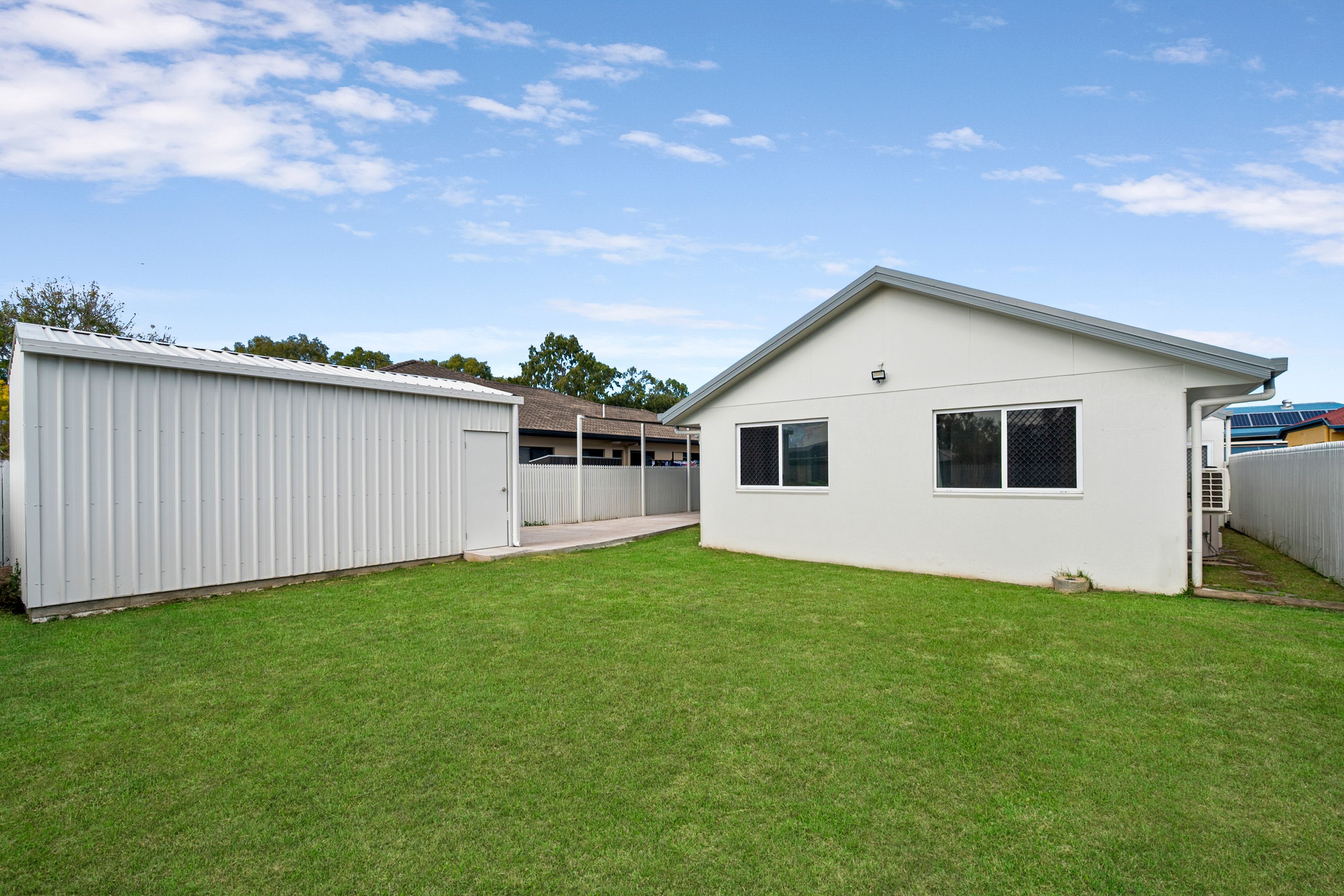 9 MICHELIA Close — photo 13 of 14