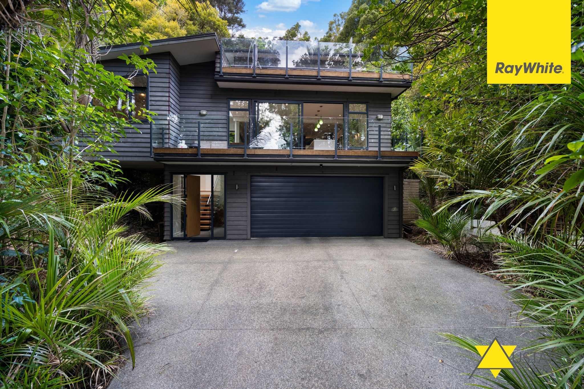 3 Aydon Road, Titirangi, Waitakere City