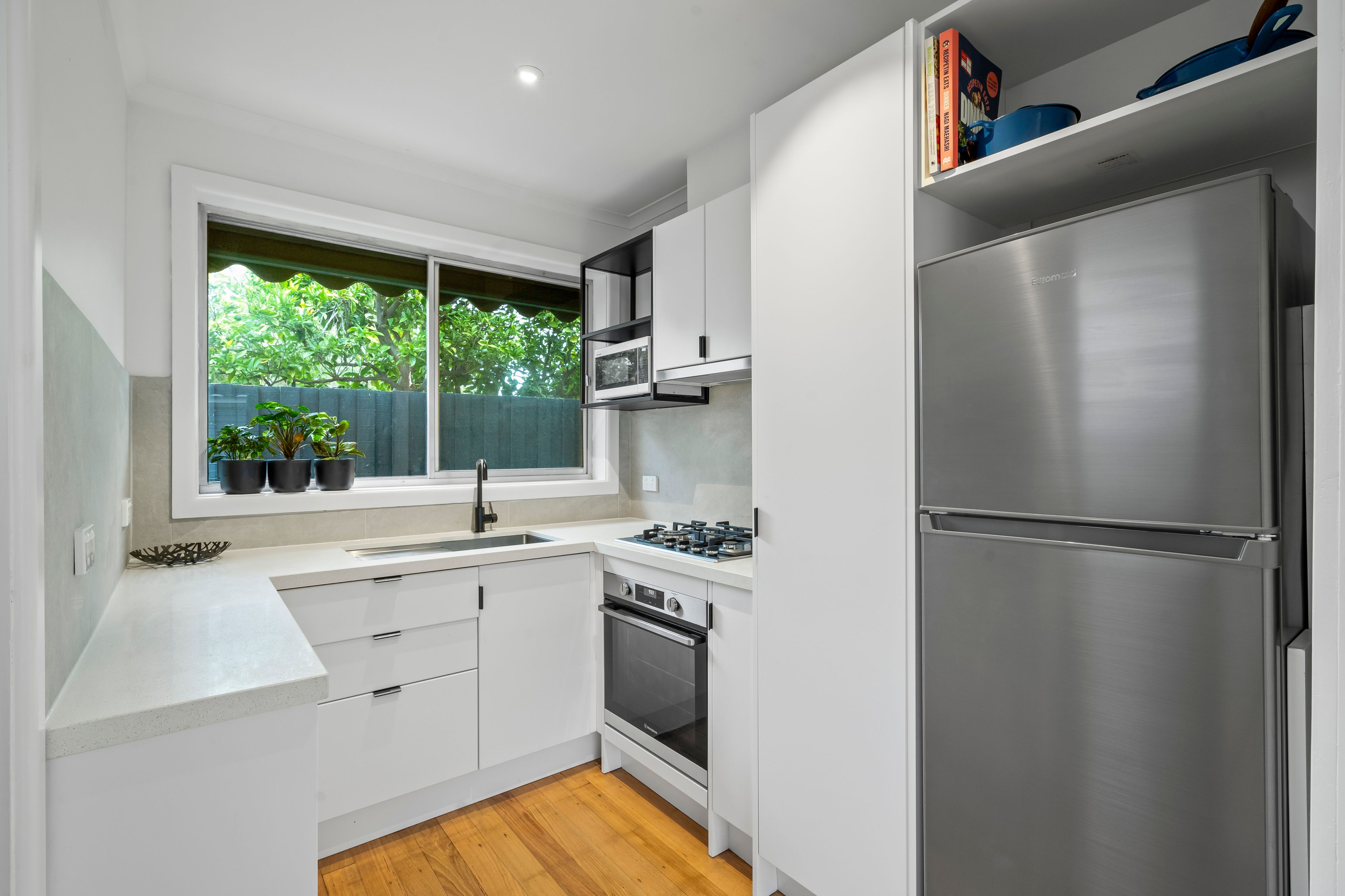 2/11-15 Axelton Street, Cheltenham, VIC 3192
