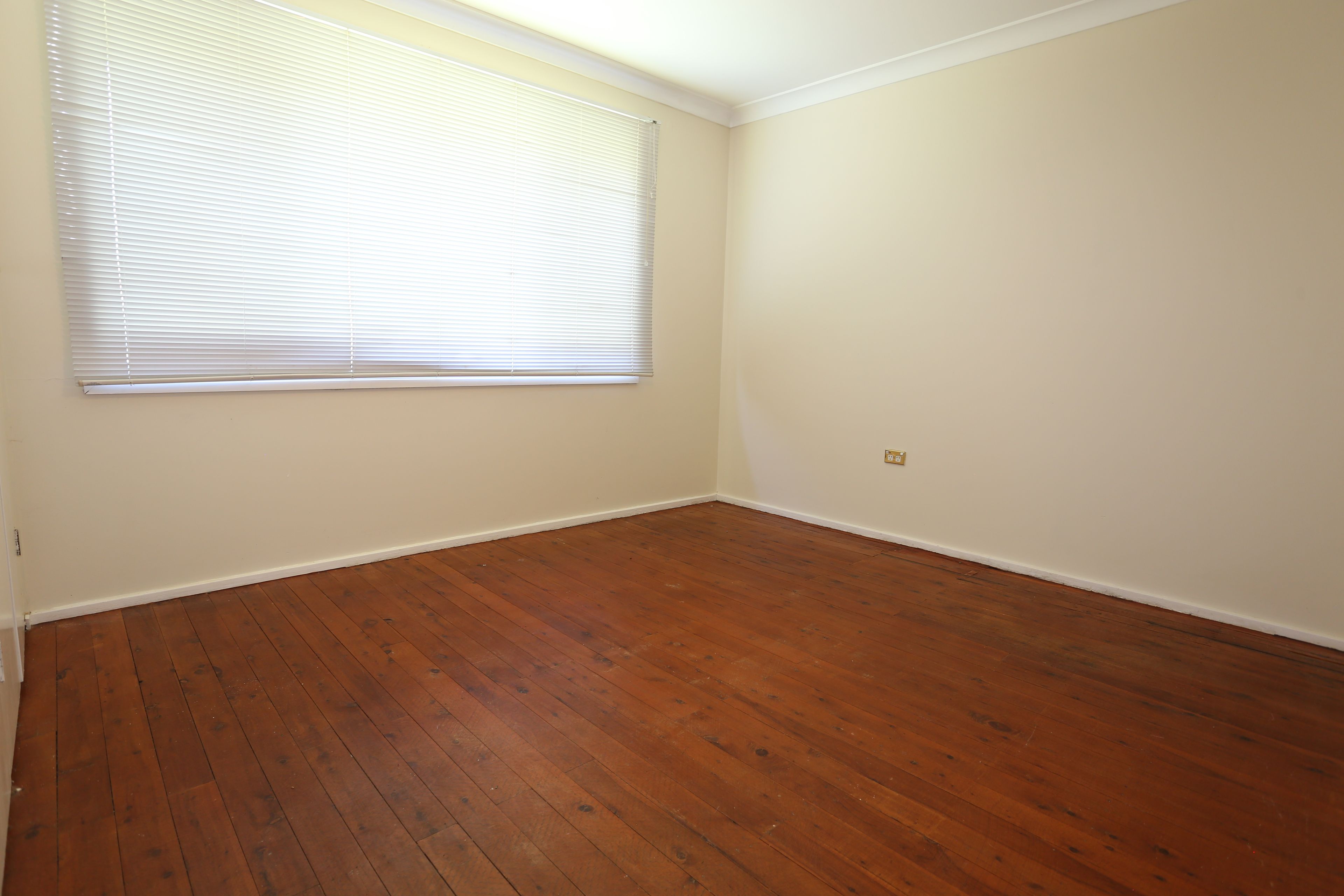 10 Twickenham Avenue, Cambridge Park, NSW 2747