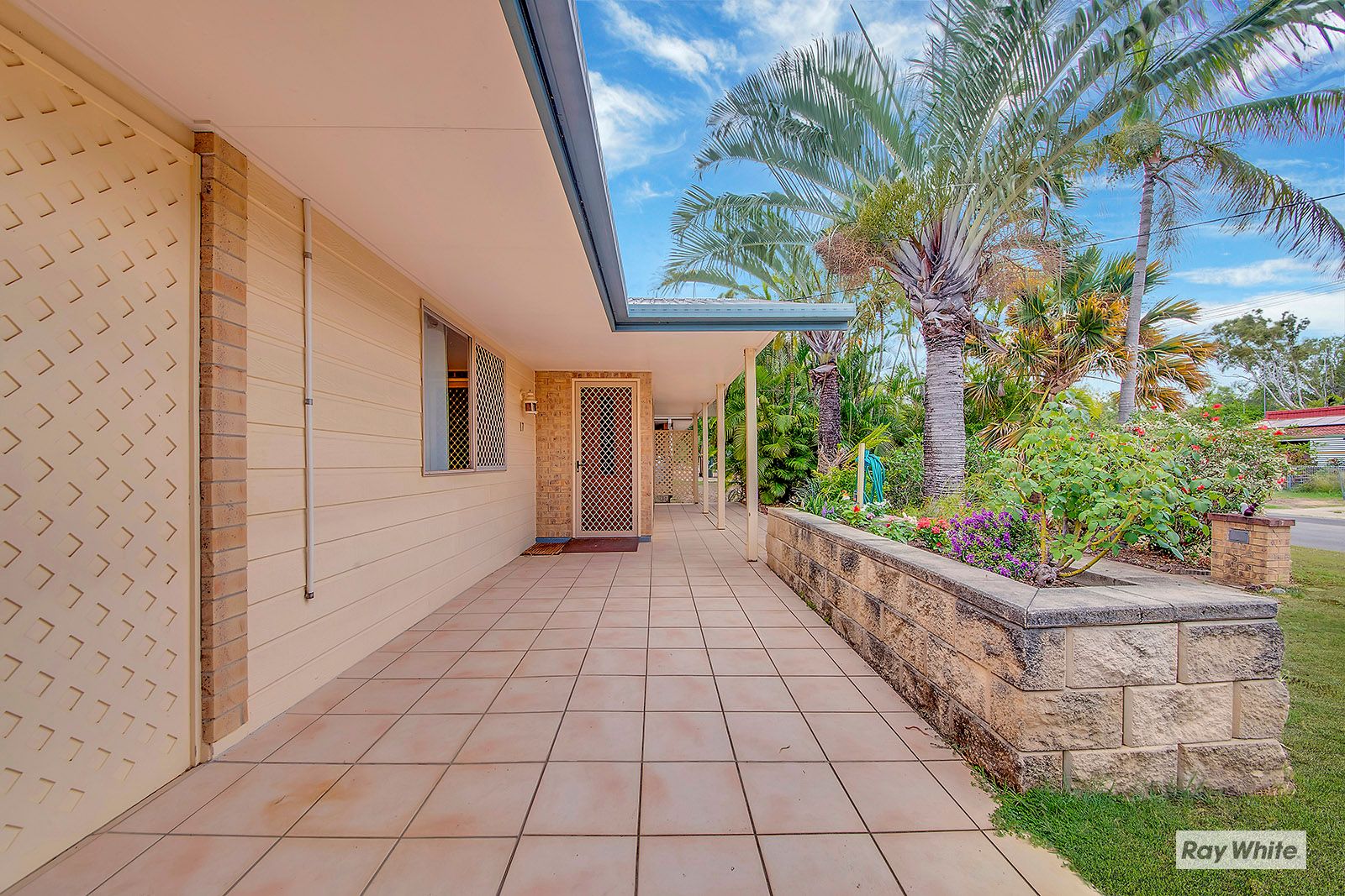 17 Joyce Avenue, Lammermoor, QLD 4703