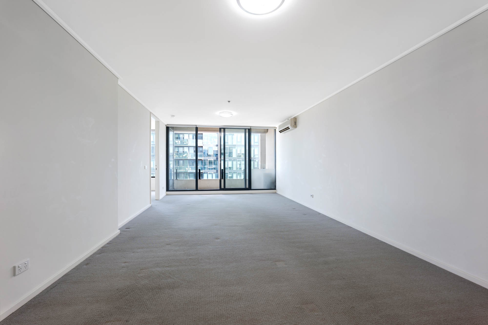 2411/163 City Road, Southbank, VIC 3006