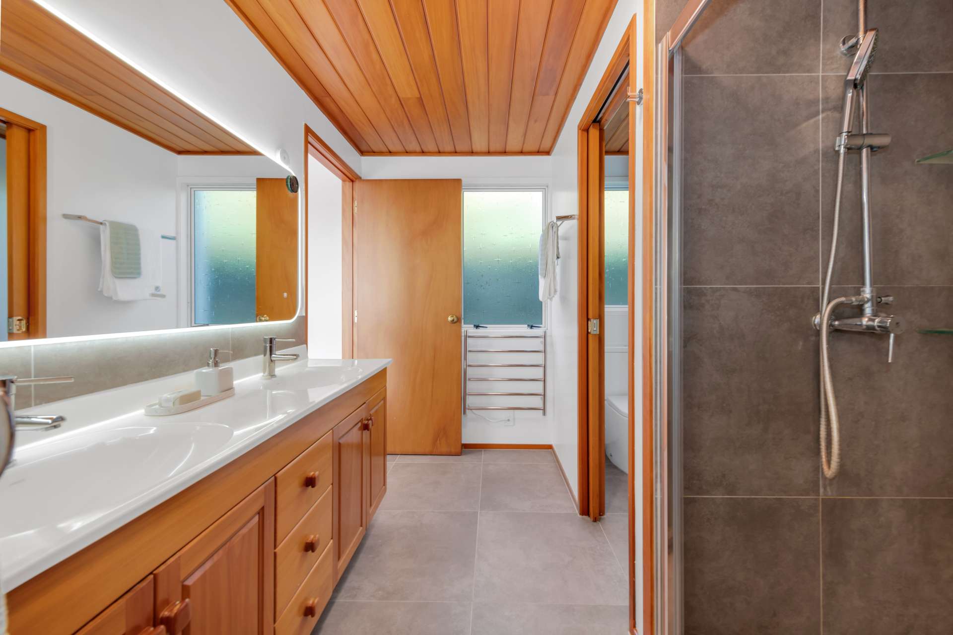 4 Dorrington Place photo 38