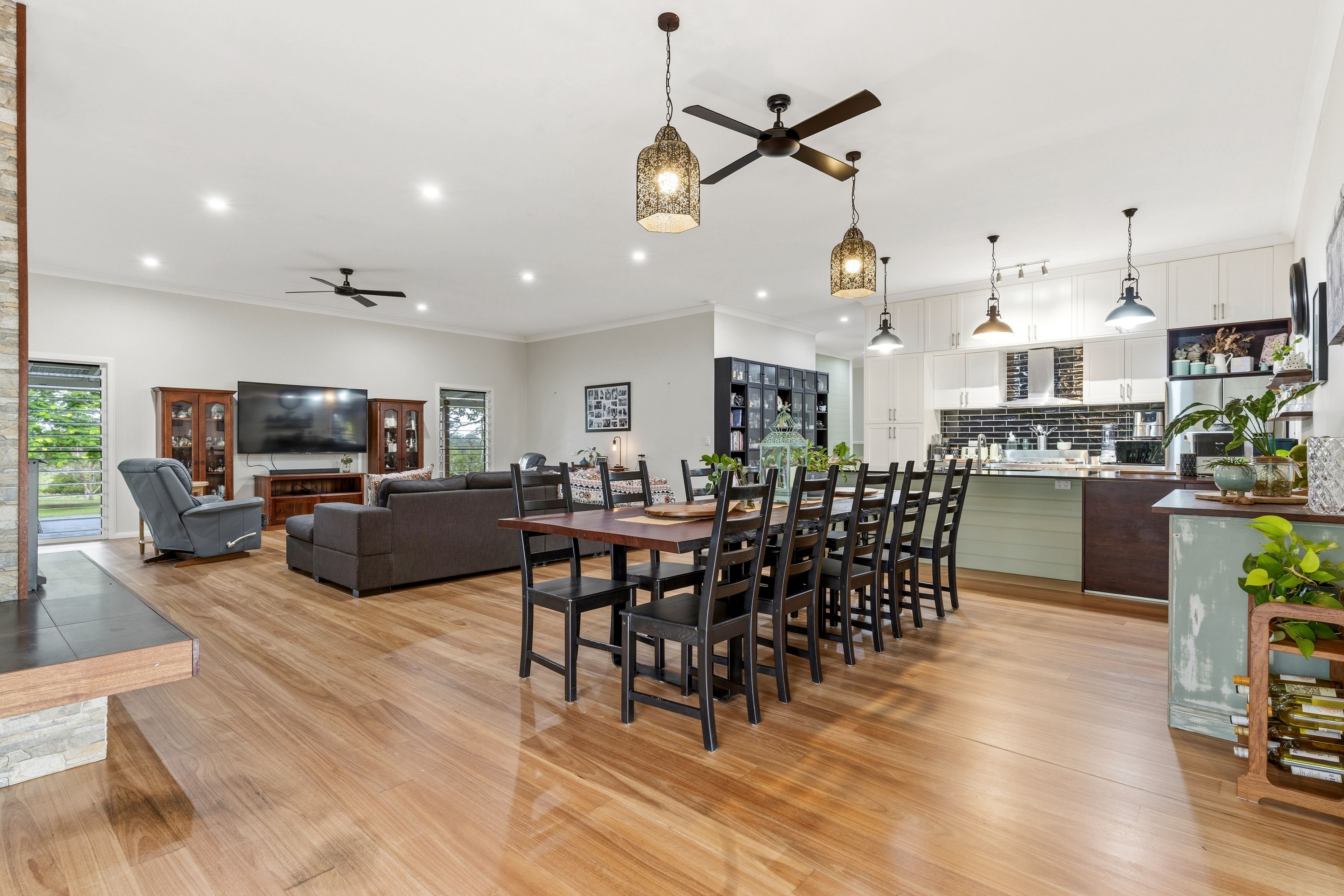 1395 Woodburn Coraki Road — photo 10 of 30