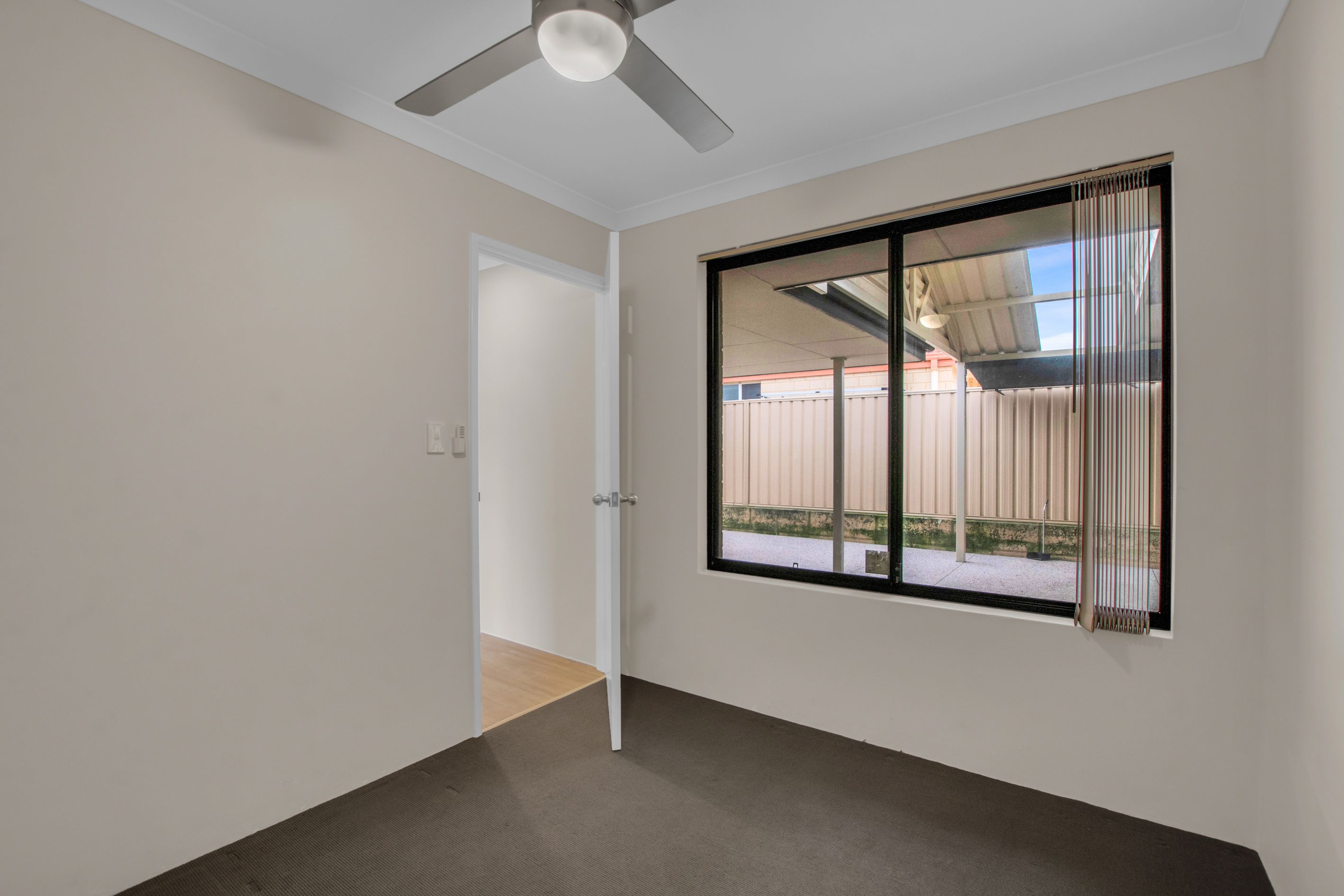12 Stratford Road — photo 13 of 18