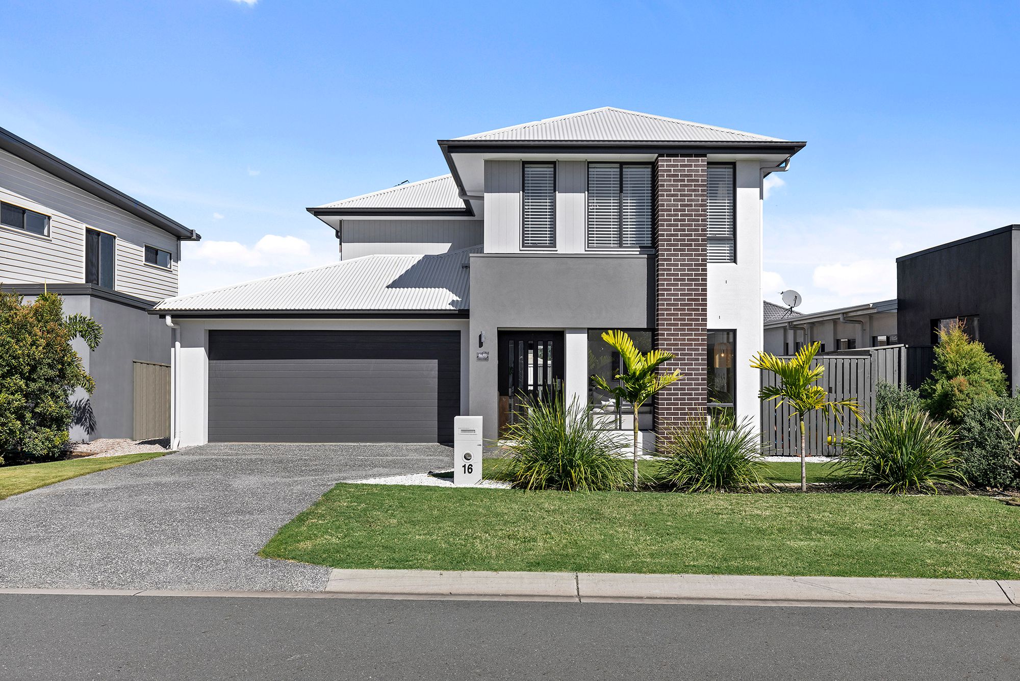16 Pinnibar Street, Bridgeman Downs, QLD 4035