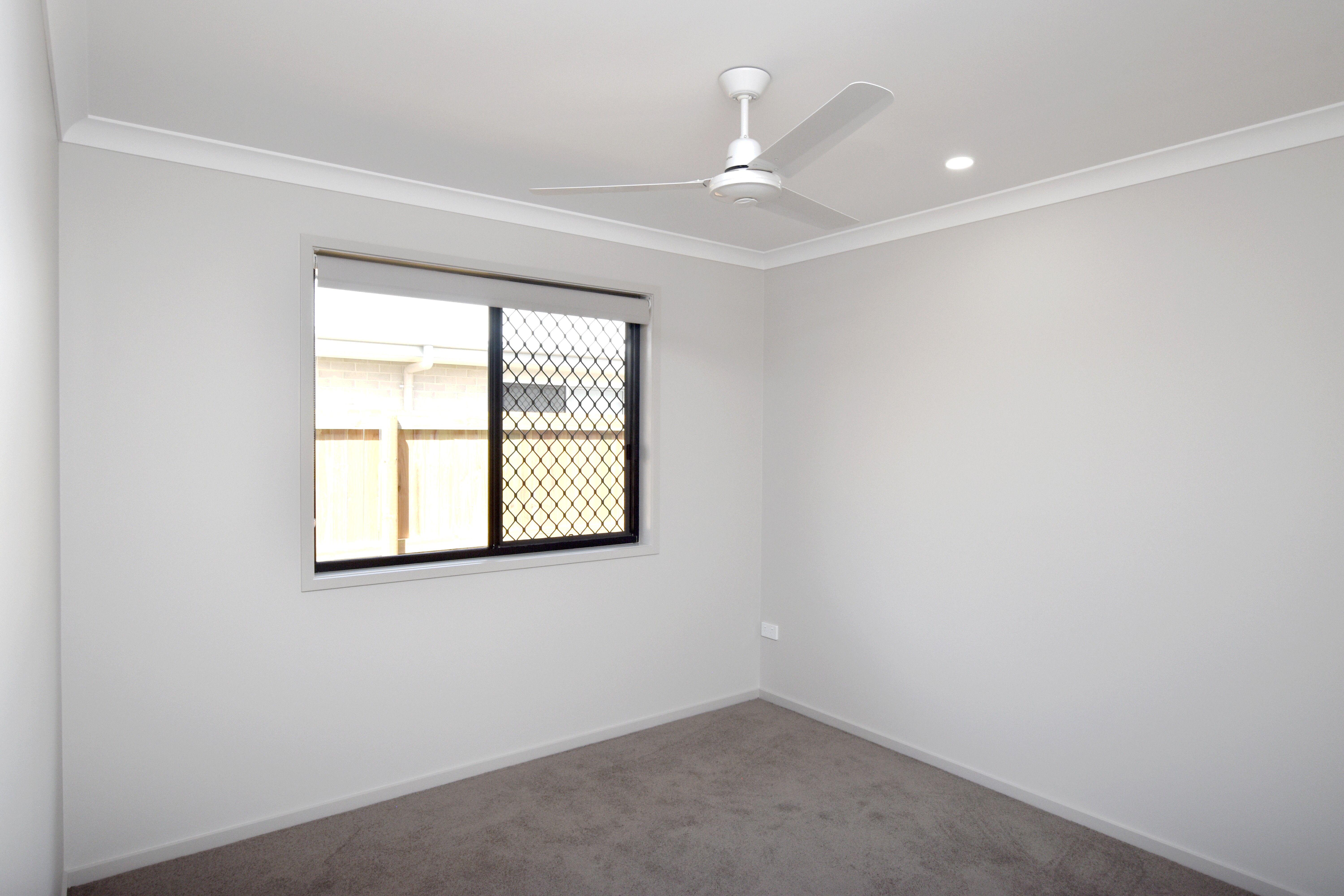 12 Avocet Road — photo 13 of 20
