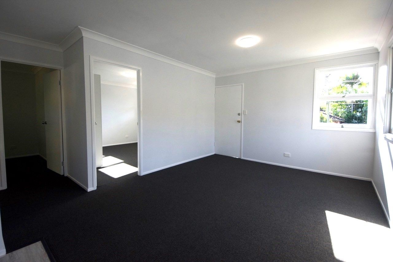 1/2 Nuffield Street, Bardon, QLD 4065